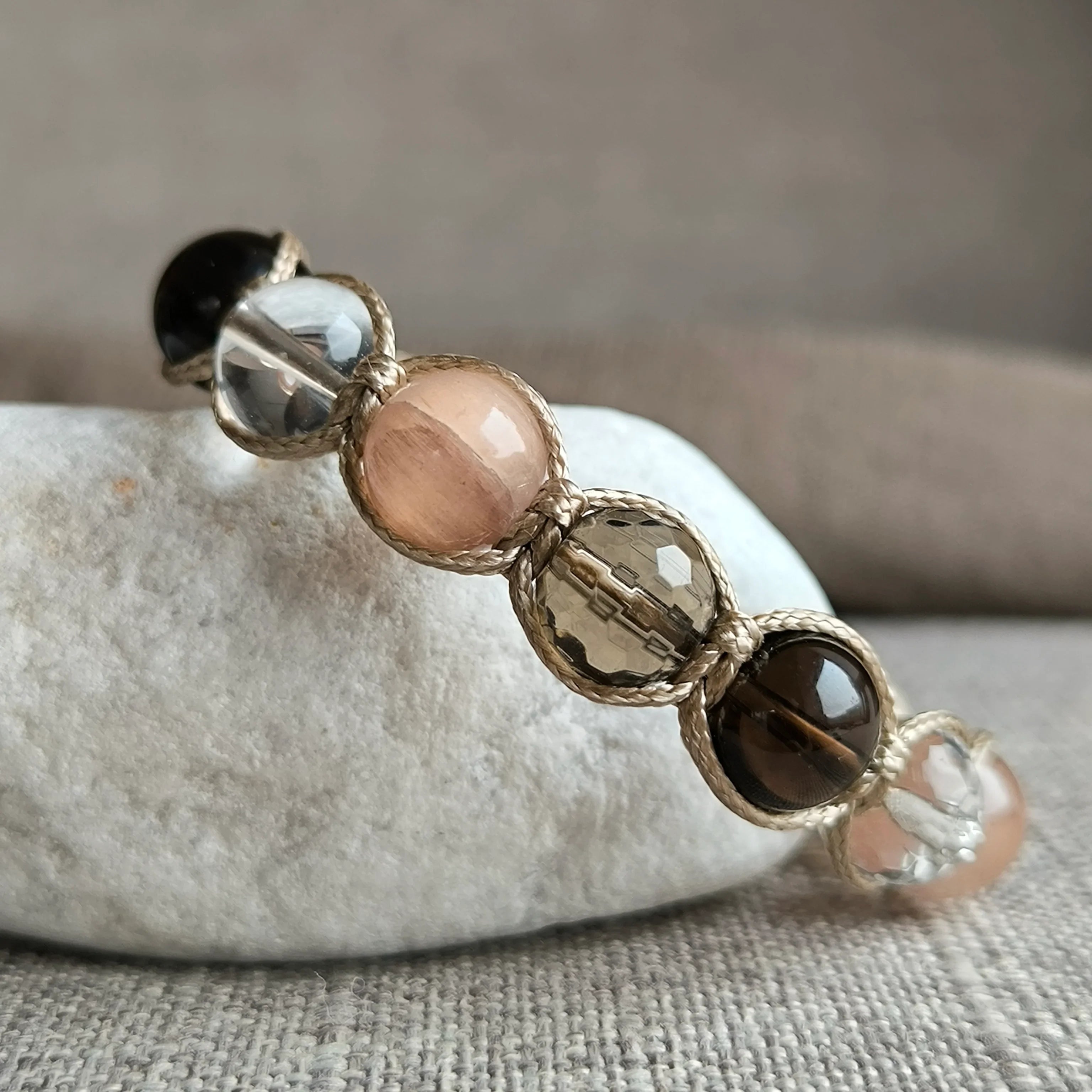 Kofila - Mineral Bracelet (Záhneda, Crystal, Jadeite) - Marole