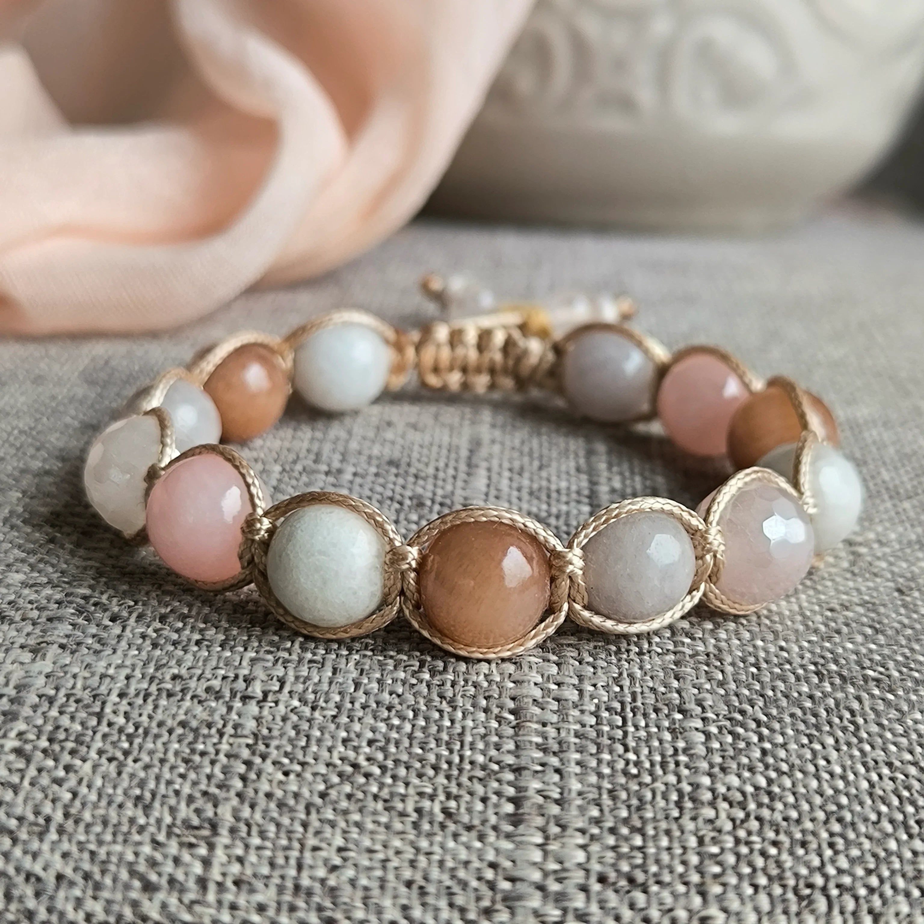 Latte - Mineral Bracelet (Jadeite, Rose Quartz) - Marole