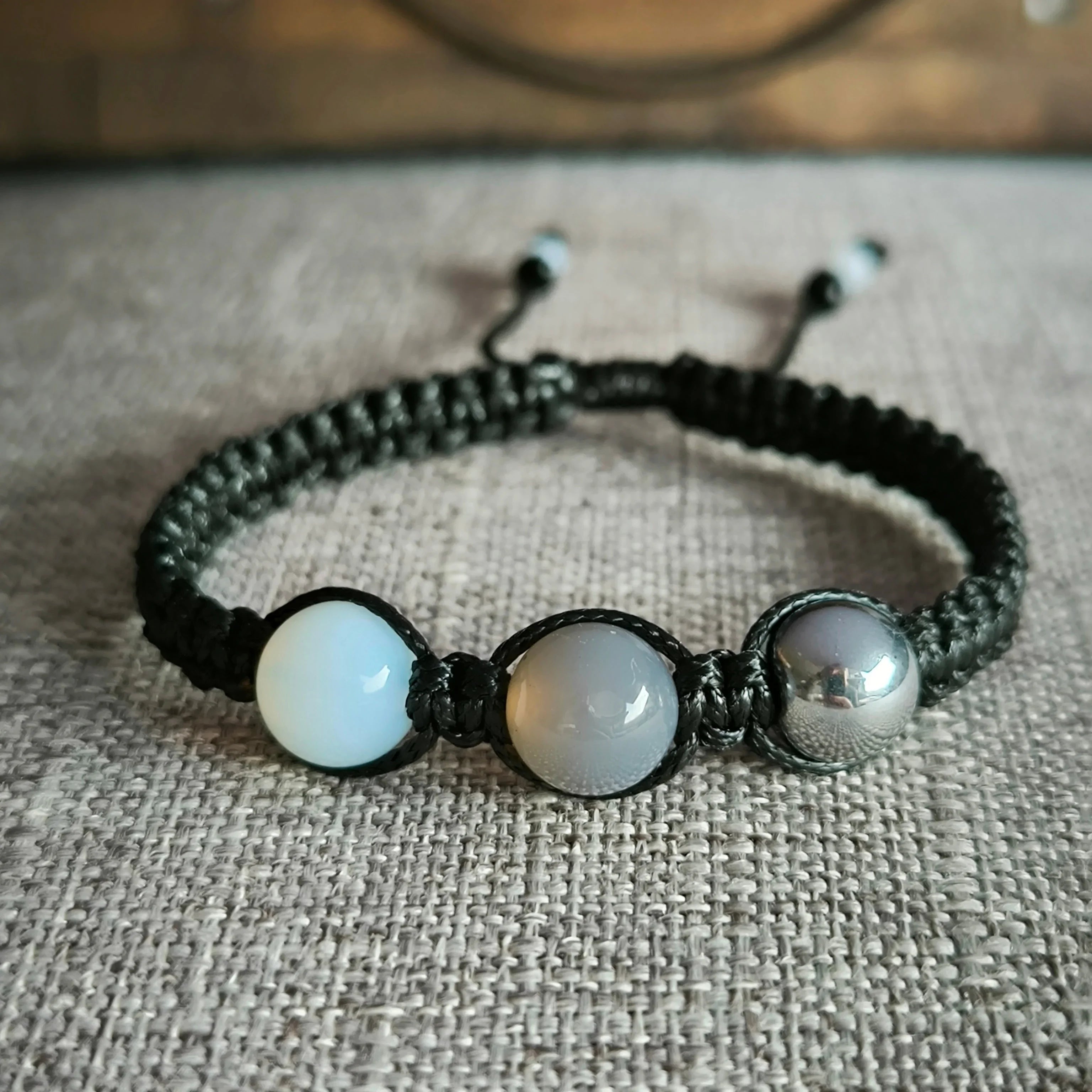 Scorpio (Hematite, Agate, Opalite) - Marole