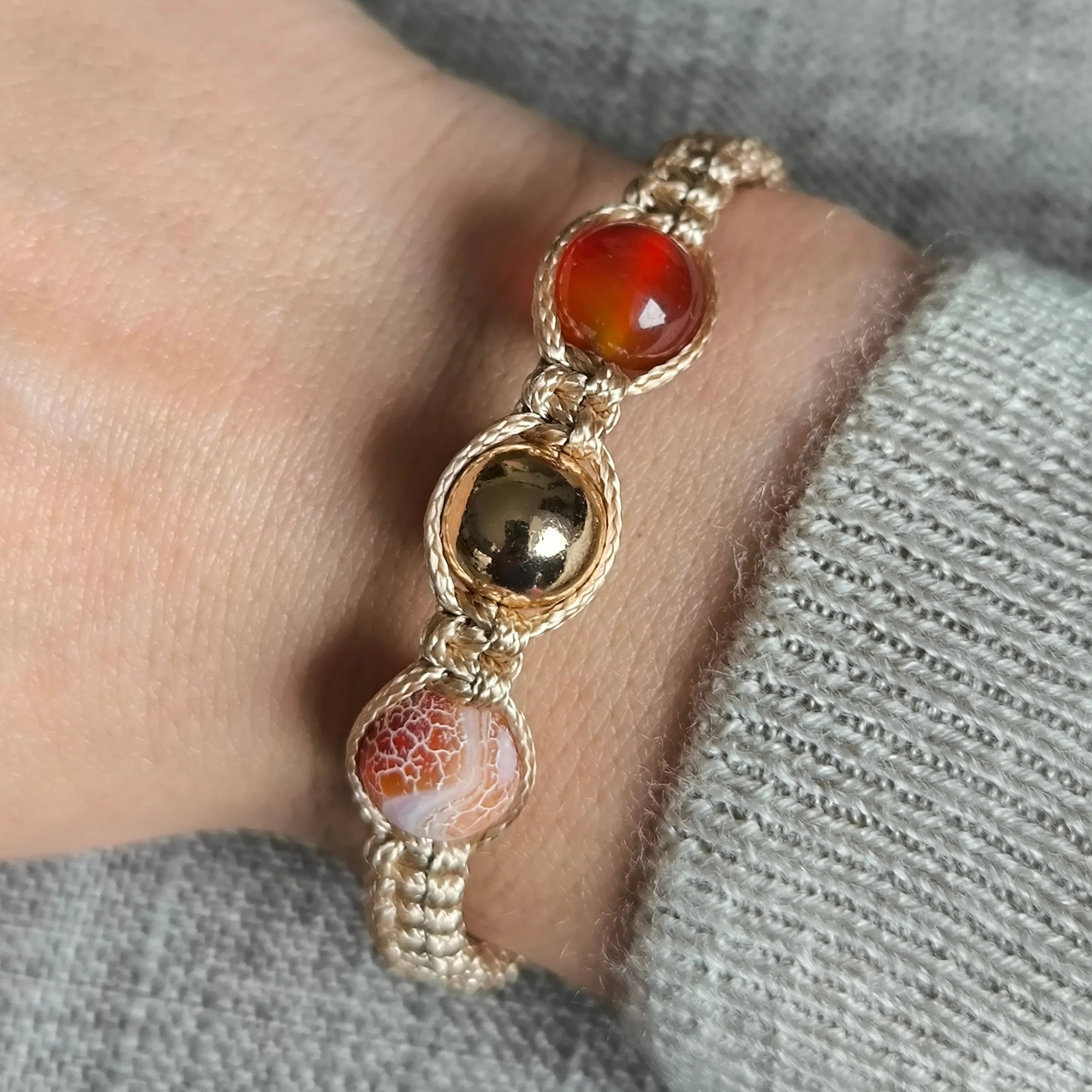 Aries (Agate, Hematite, Carnelian) - Marole