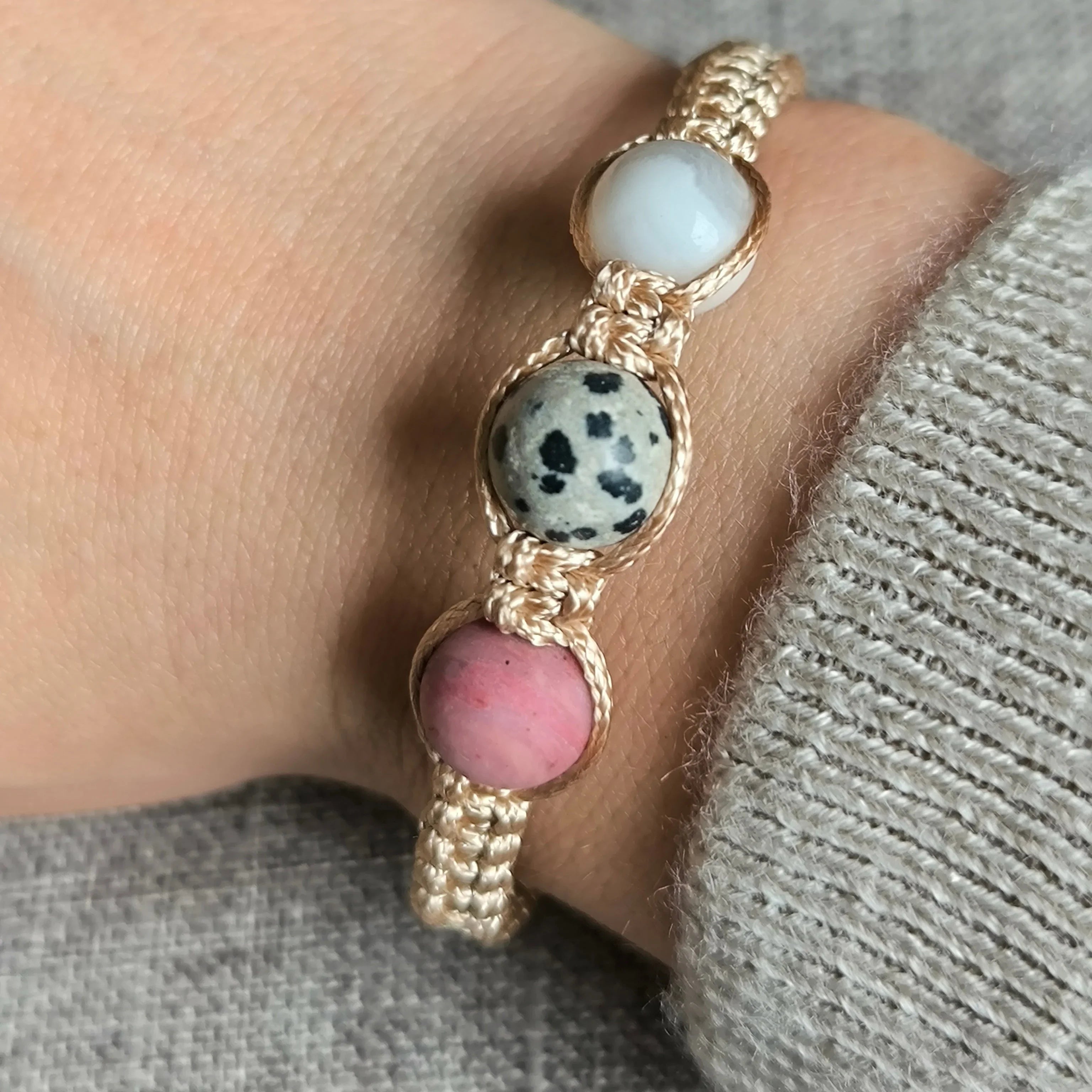 Aries (Agate, Jasper, Rhodonite) - Marole