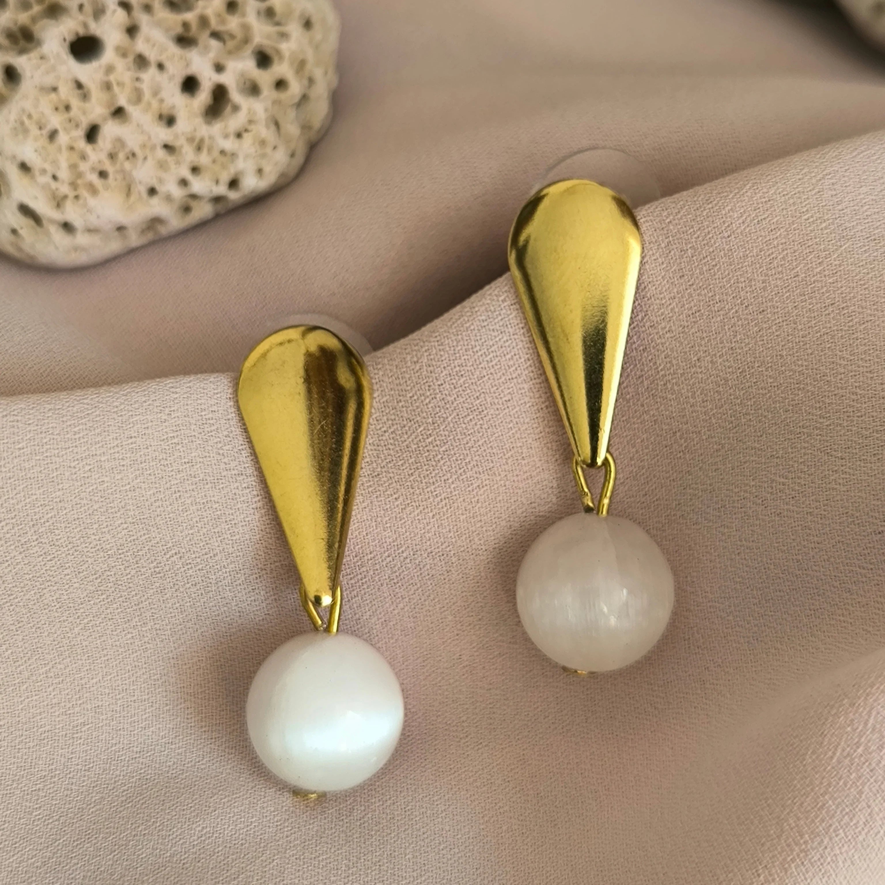 Náušnice z minerálov (Selenit) - Marole