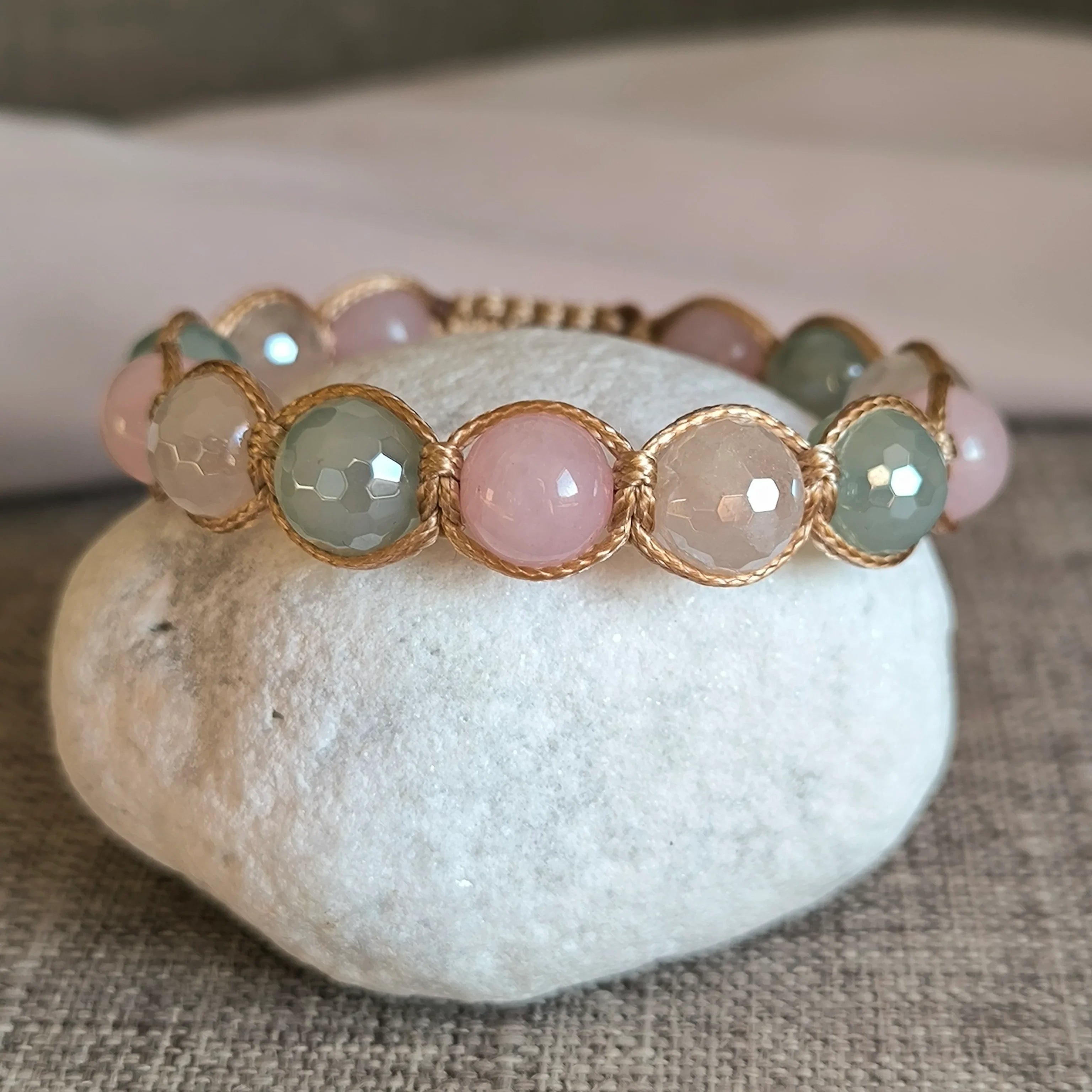 Floral - Mineral bracelet (Agate, Rose Quartz) - Marole