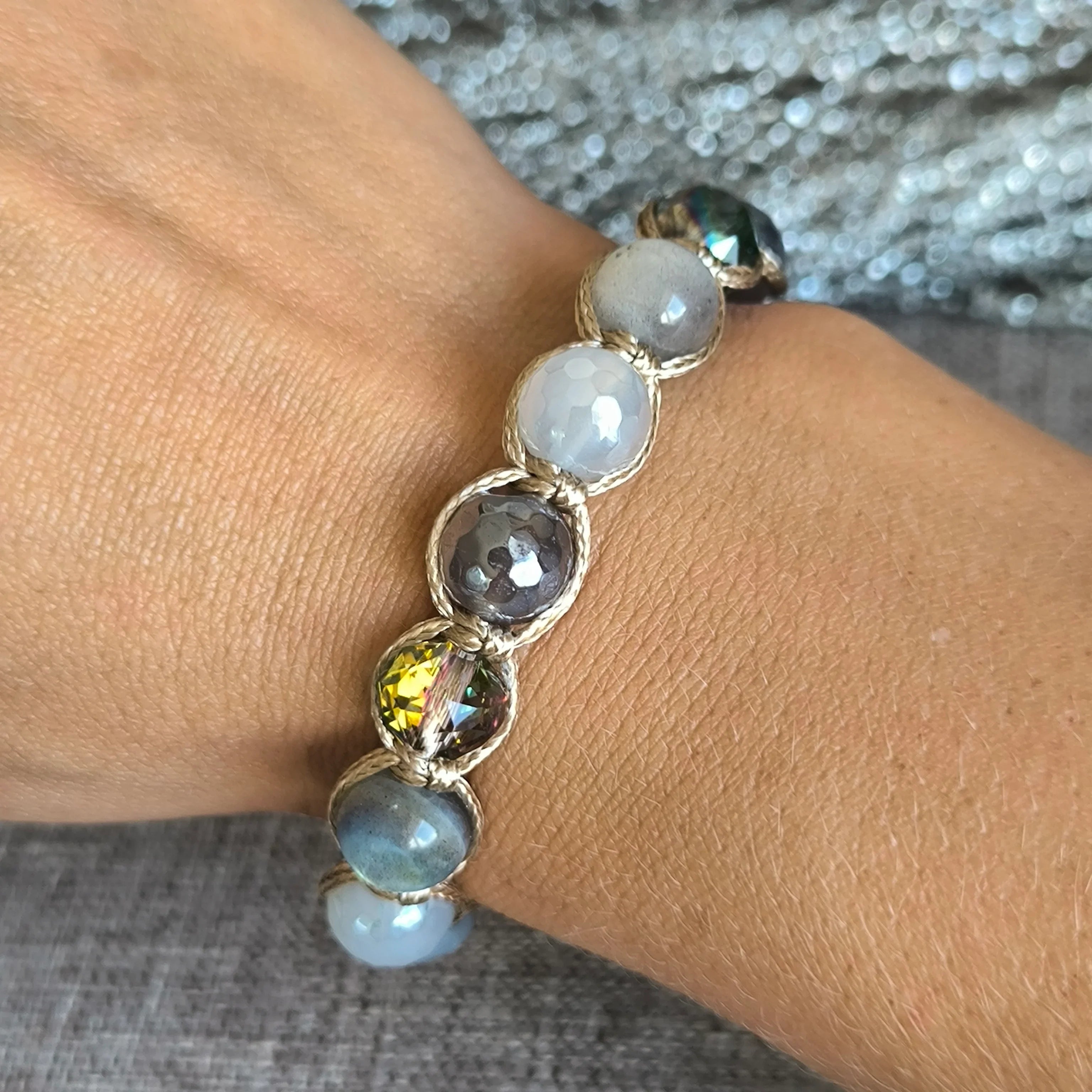 Smoky Touch - Náramek z minerálů (Labradorit, Achát) - Marole