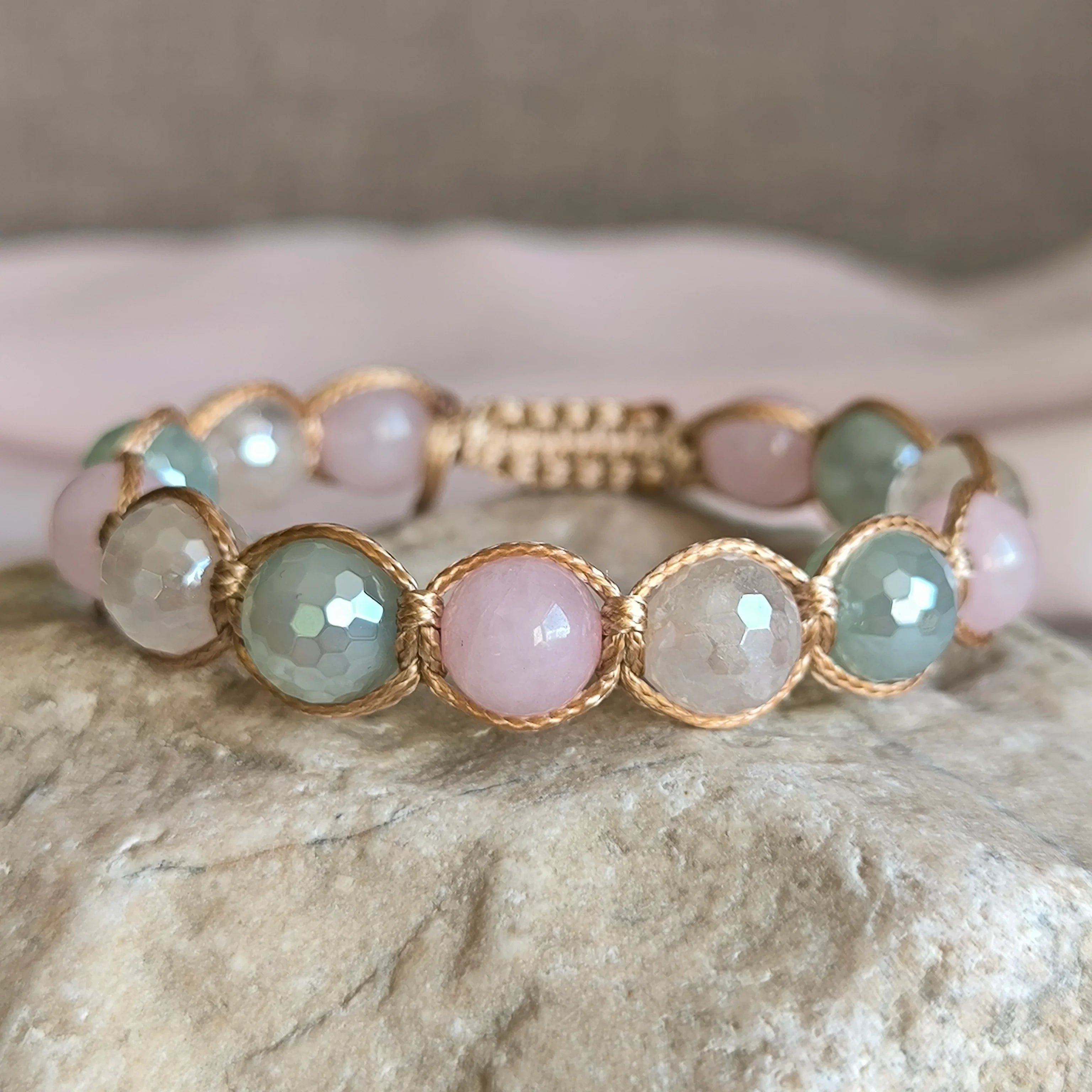Floral - Mineral bracelet (Agate, Rose Quartz) - Marole