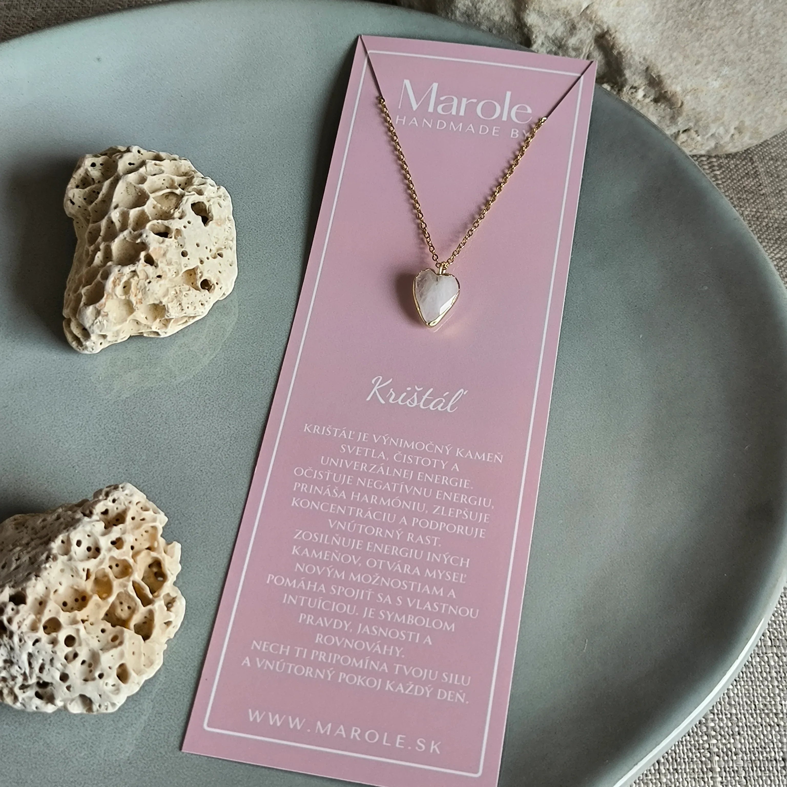 Chain with pendant made of natural mineral (Crystal) - Marole