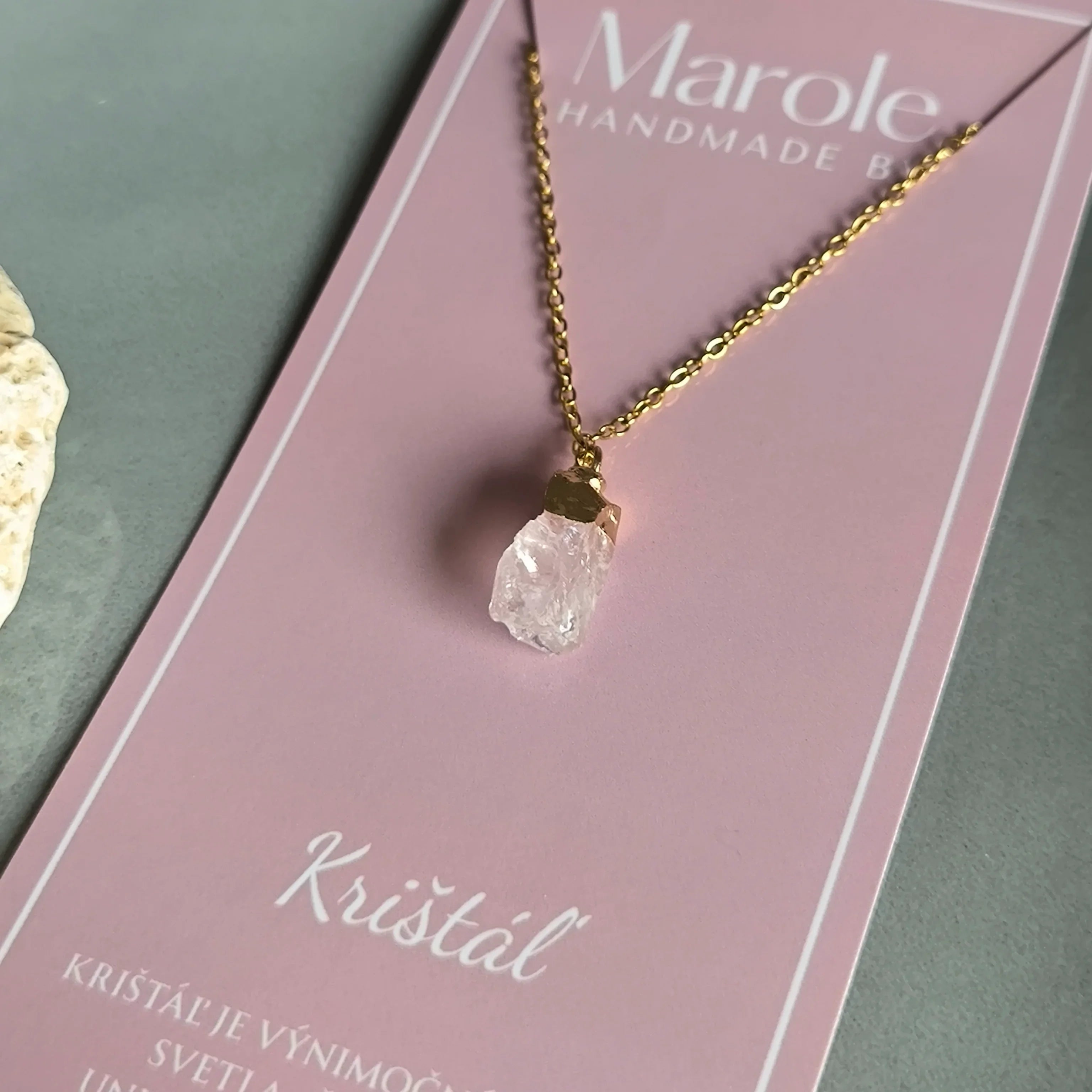 Chain with pendant made of natural mineral (Crystal) - Marole