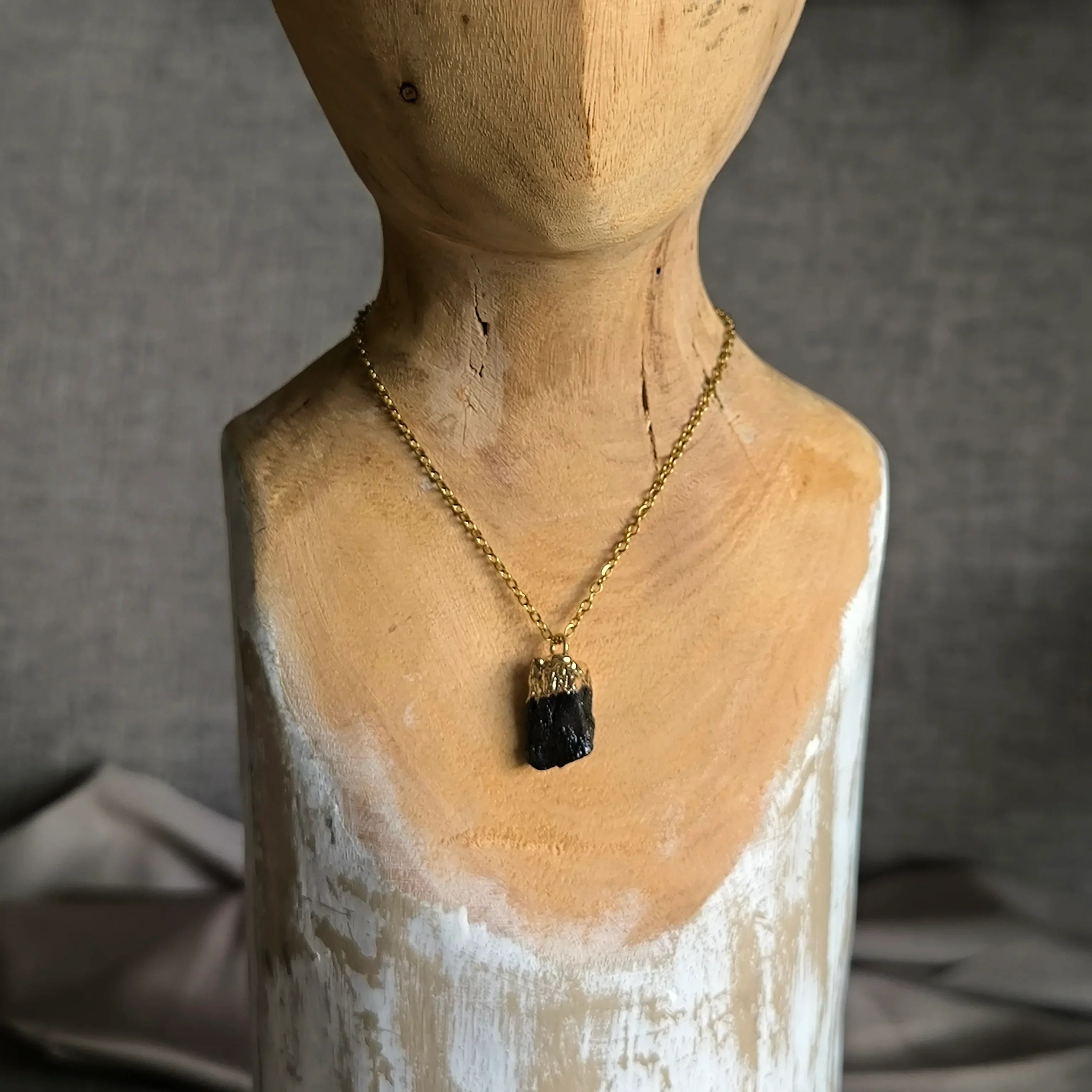 Chain with a pendant made of natural mineral (Tourmaline) - Marole