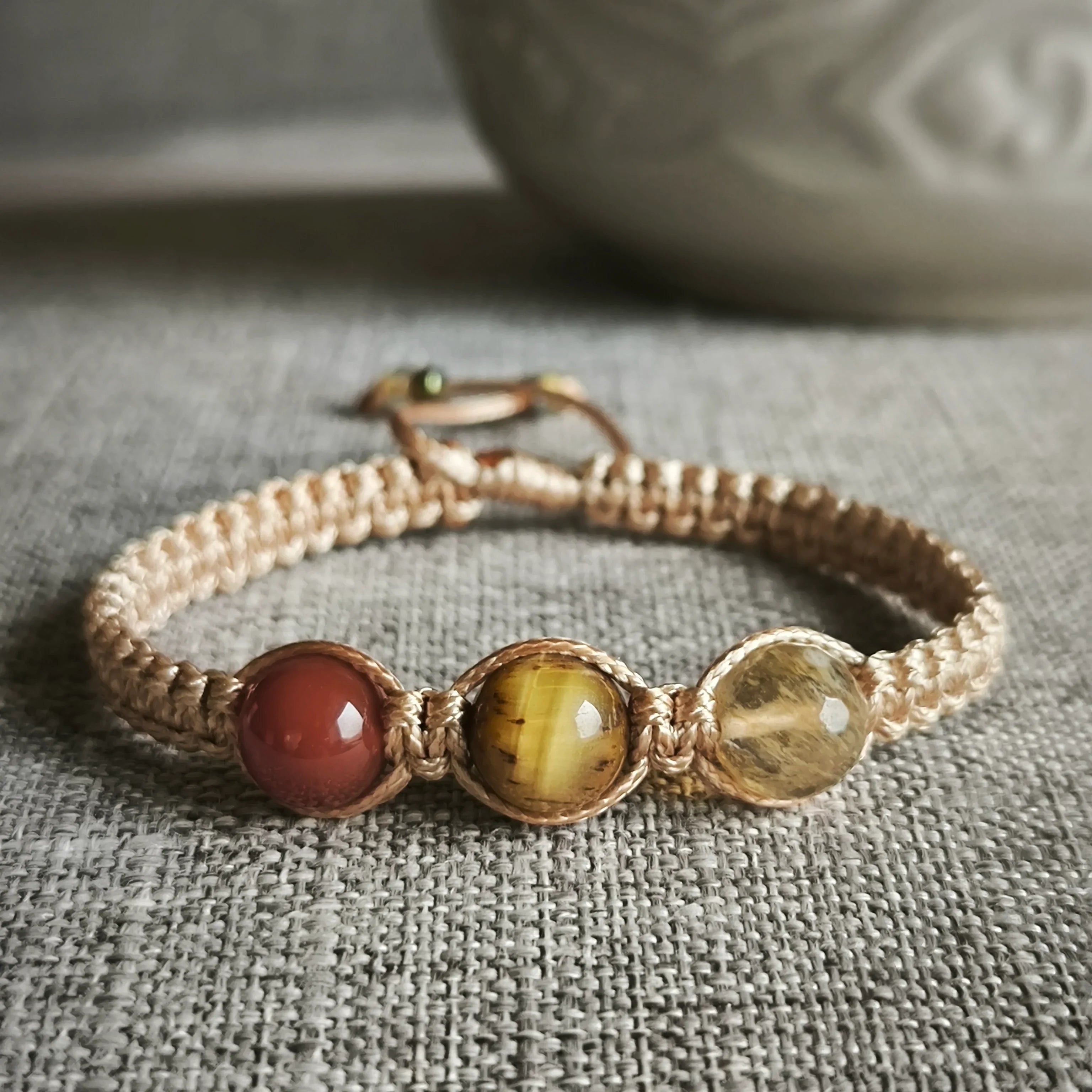 Gemini (Ctrin, Tiger's Eye, Carnelian) - Marole