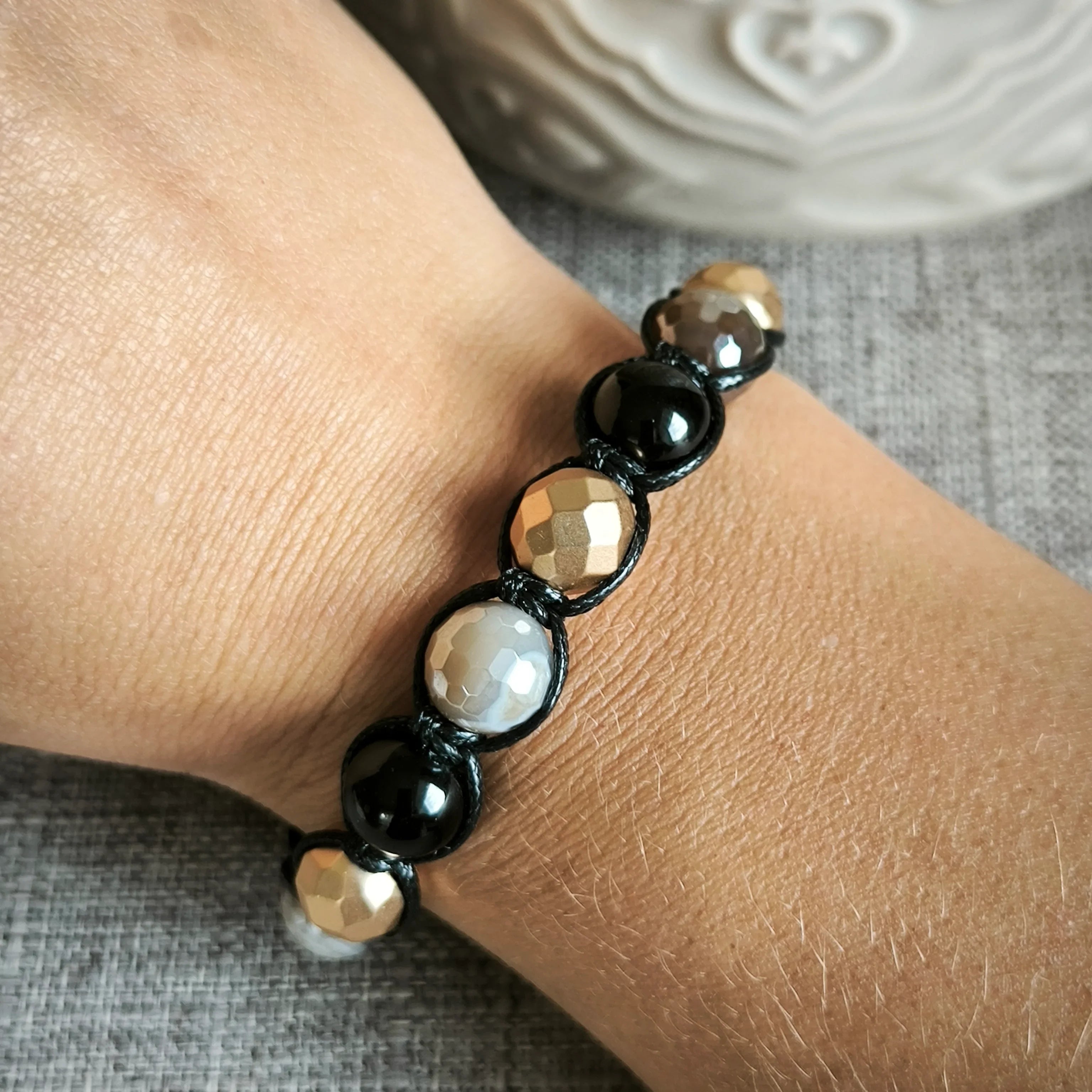 Golden Night - Mineral Bracelet (Tourmaline, Hematite, Agate) - Marole