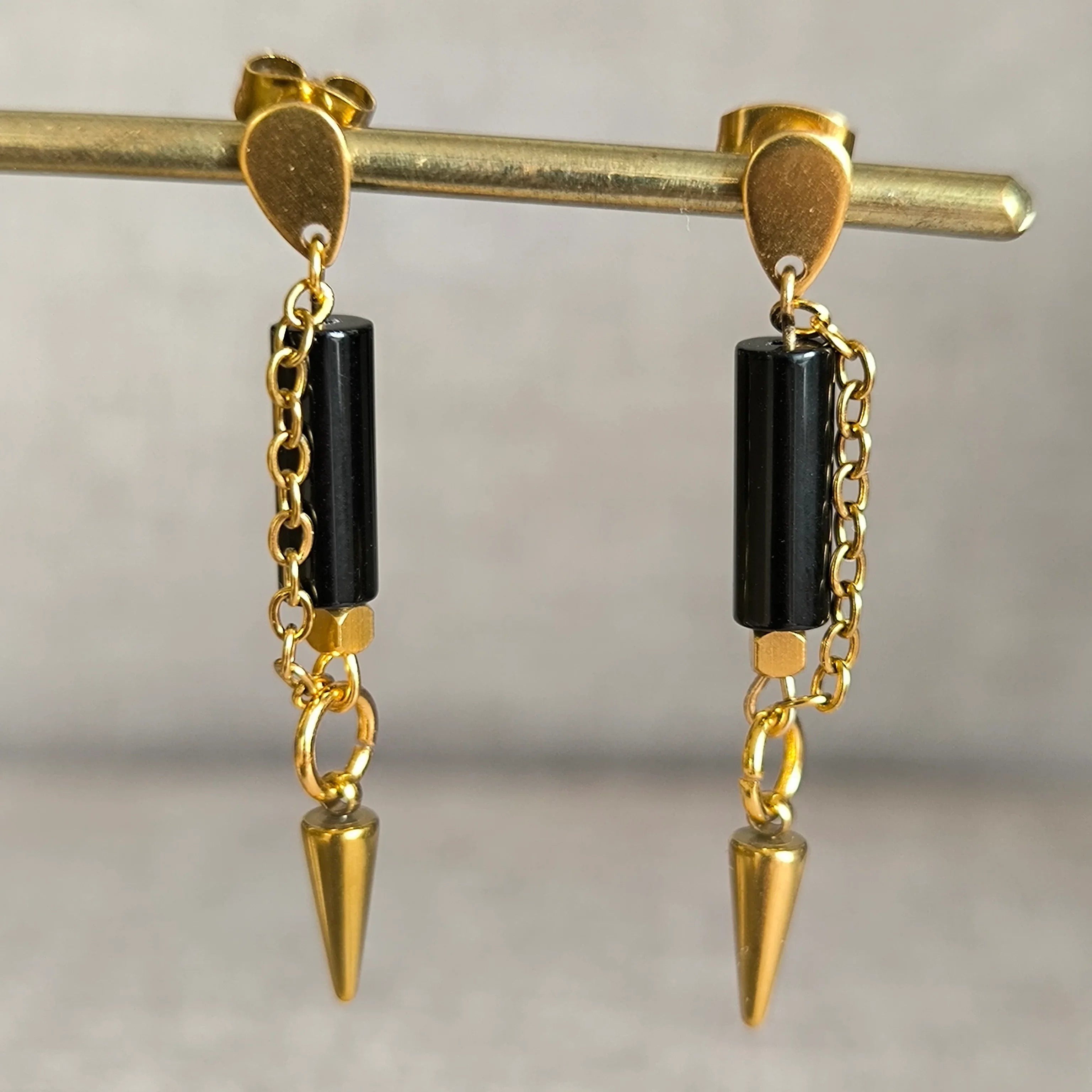 Mineral earrings (Onyx) - Marole