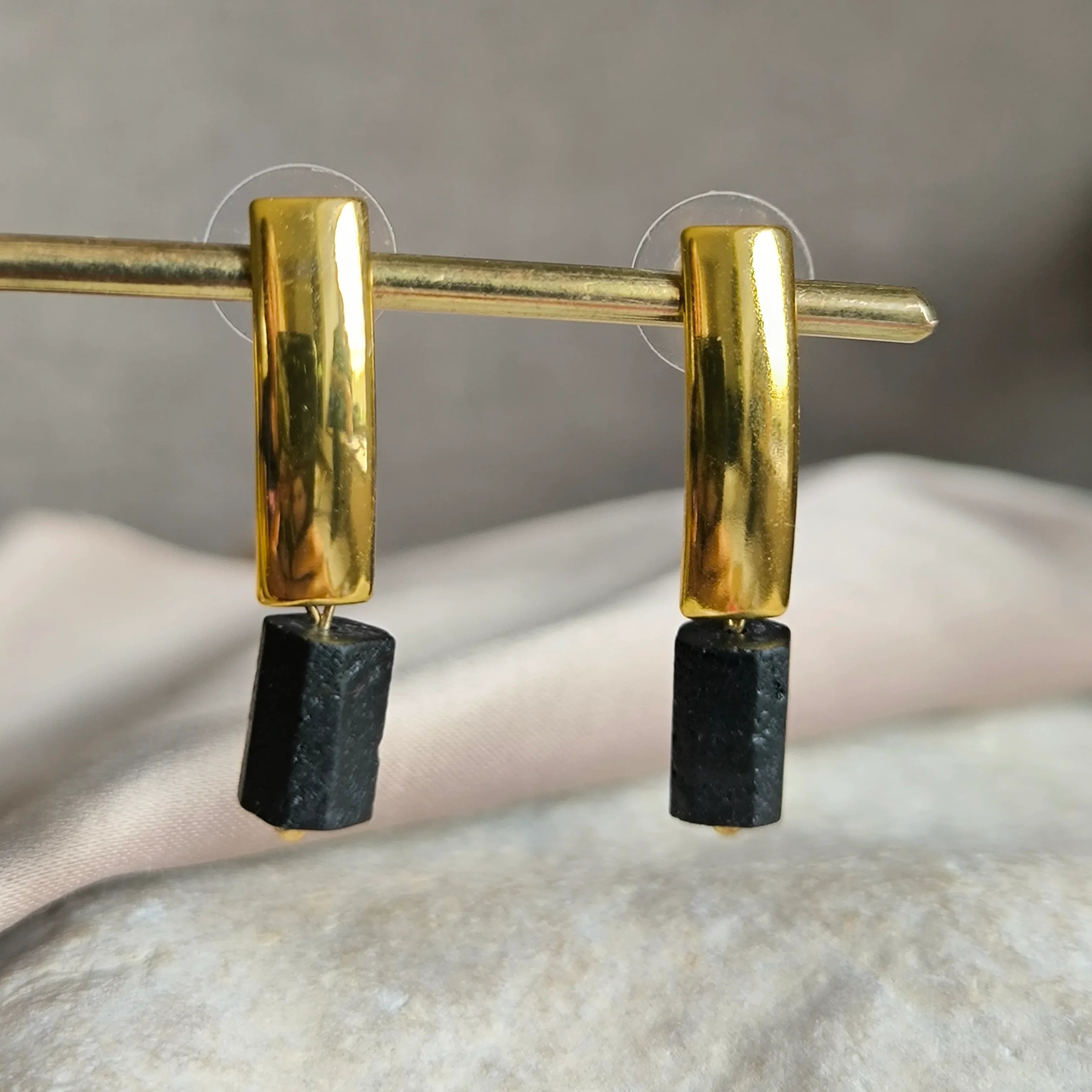 Mineral earrings (Tourmaline) - Marole