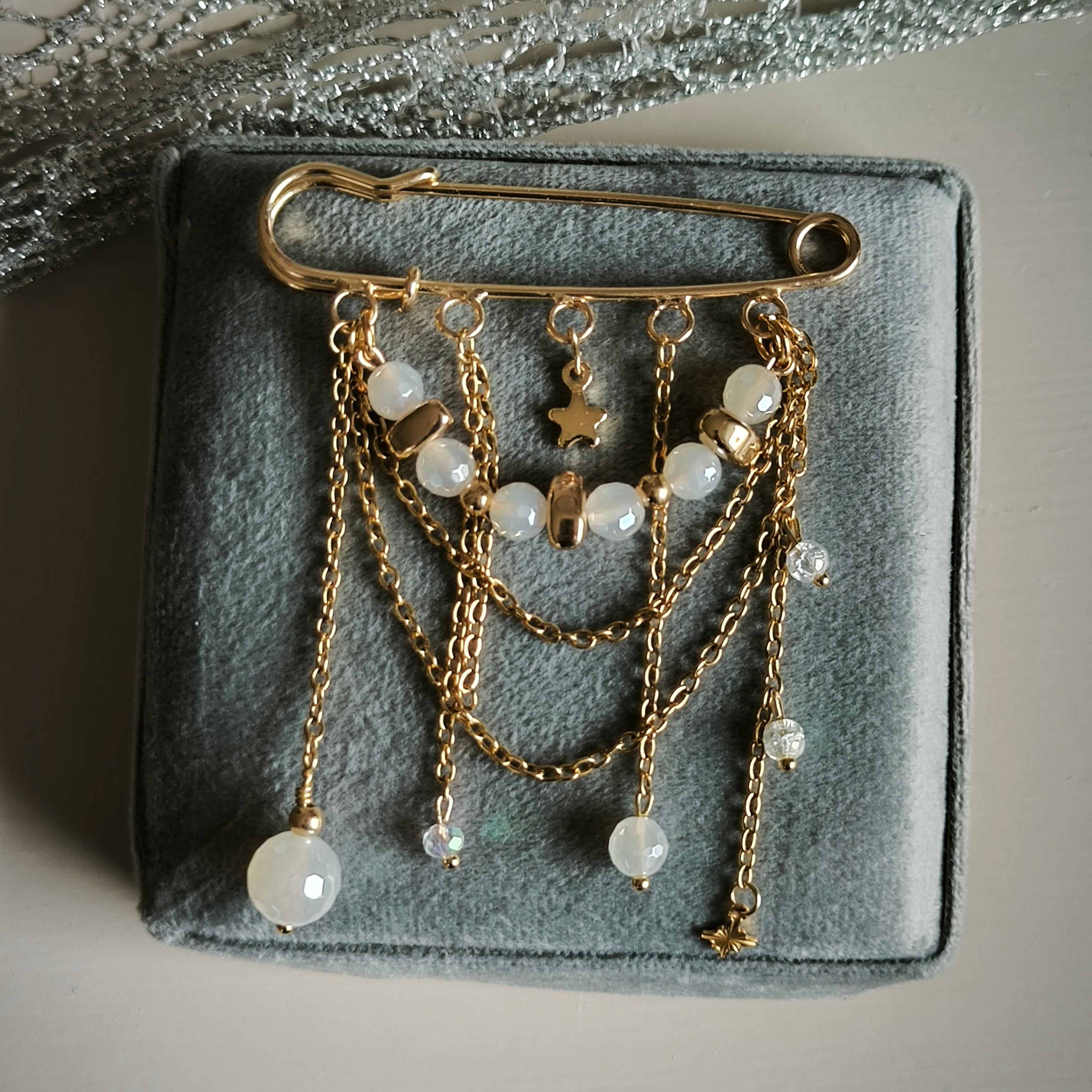 Majesty - Brooch with mineral stones (Hematite, Agate, Crystal)