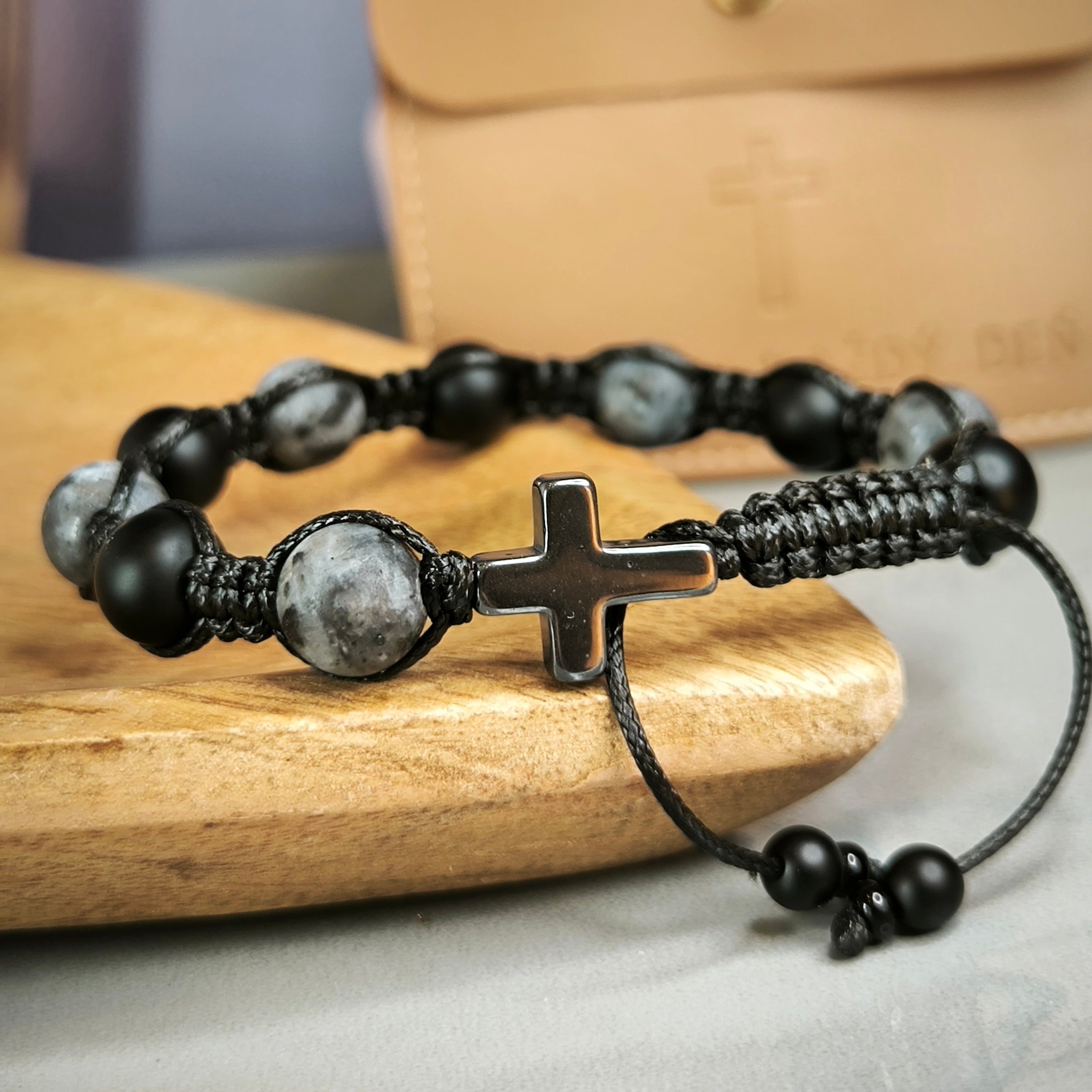 Men's rosary for the hand (Labradorite, Onyx, Hematite)