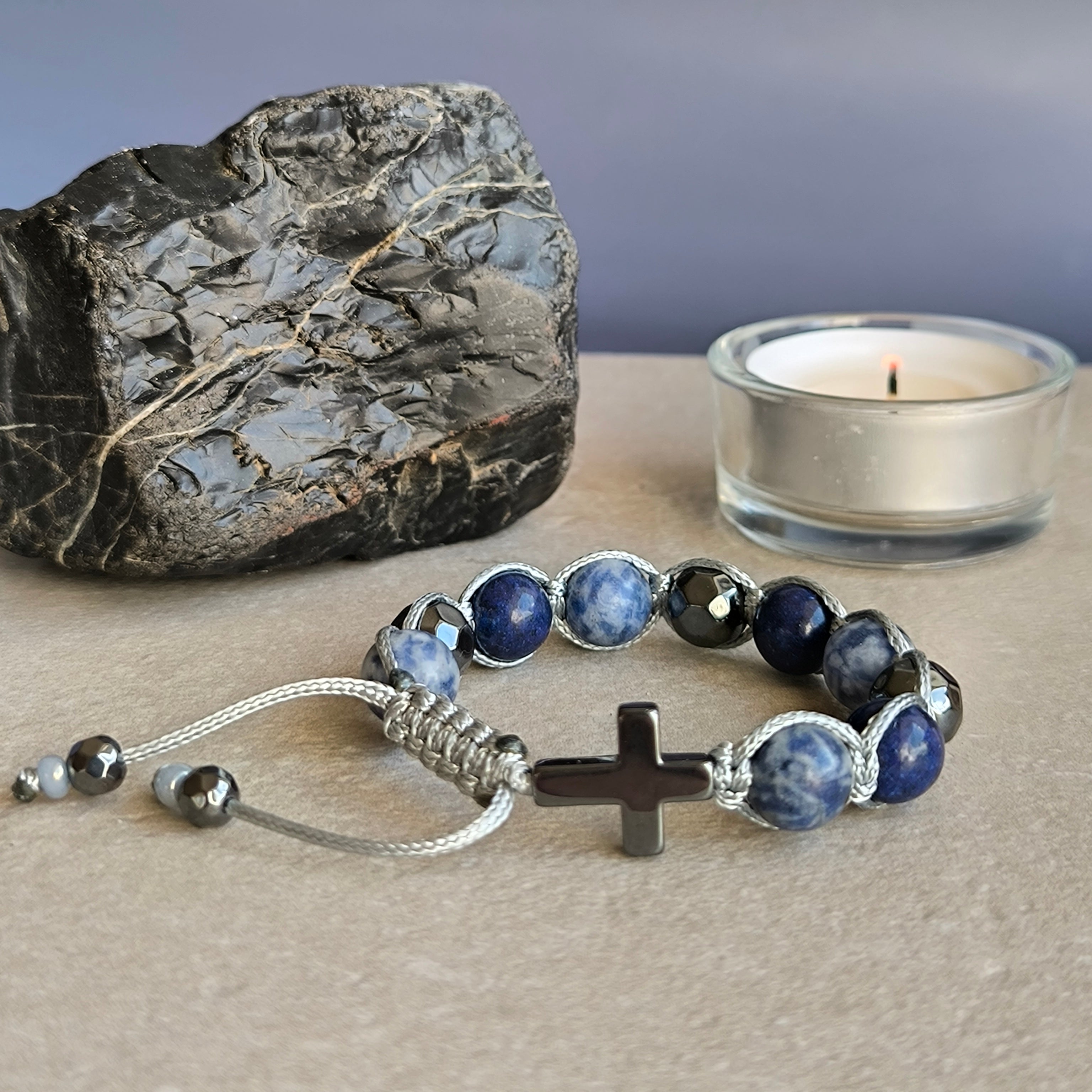 Rosenkranz für einen Jungen (Lapis Lazuli, Sodalith, Hämatit)