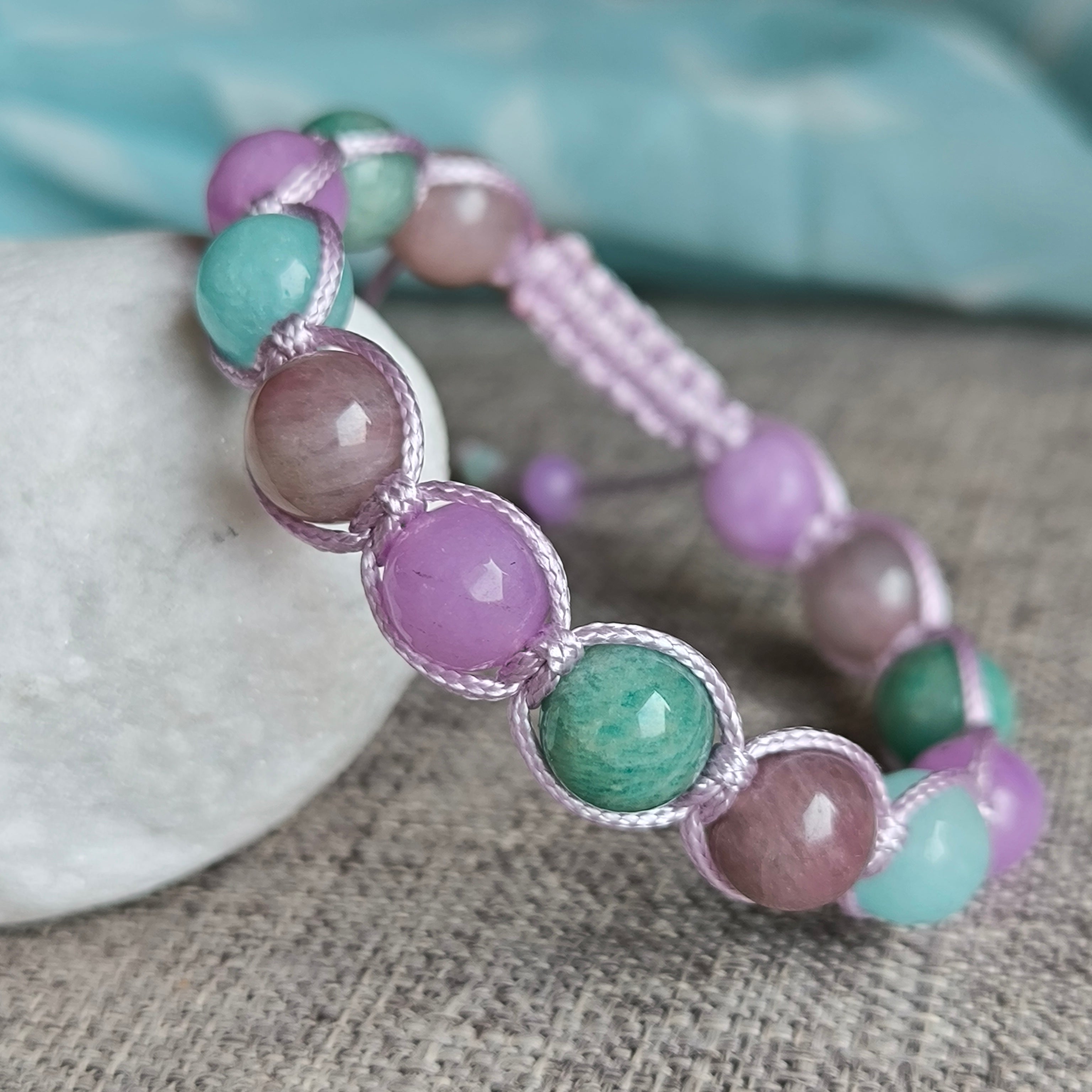 Elowen - Náramok z minerálov (Amazonit , Ruženín, Jadeit) - Marole