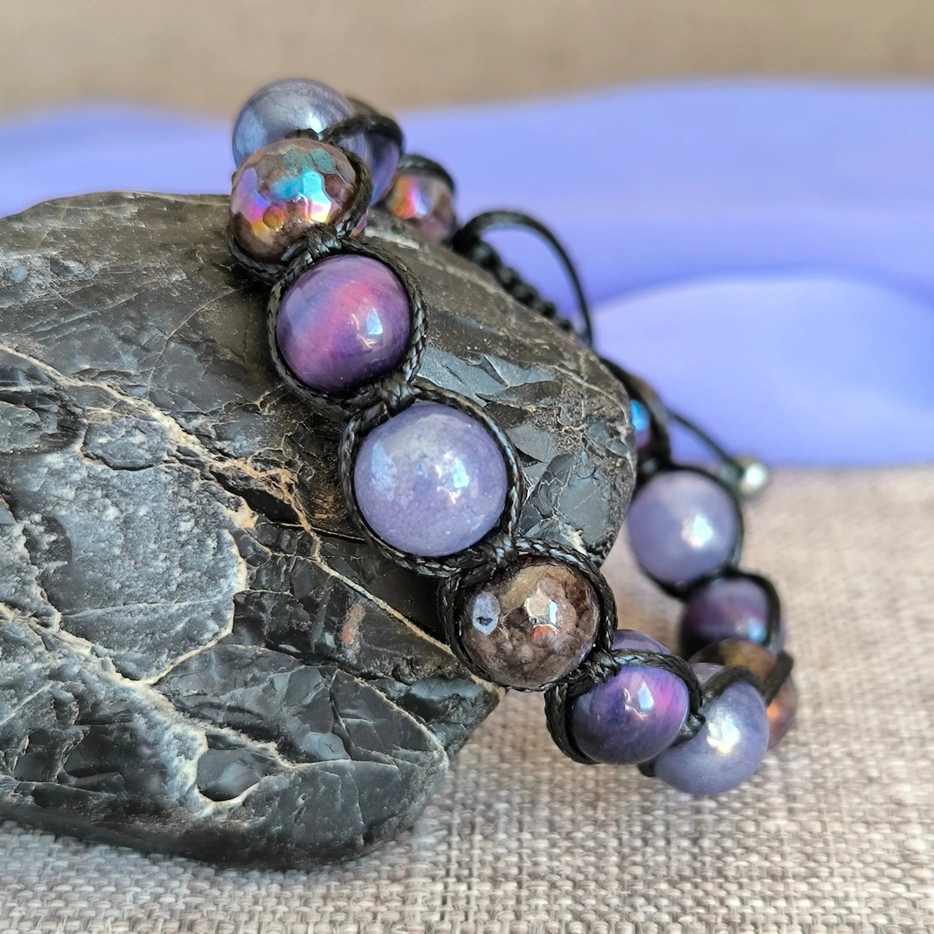 Mitternachtserinnerung – Mineralienarmband (Jadeit, Tigerauge, Angelit) – Marole