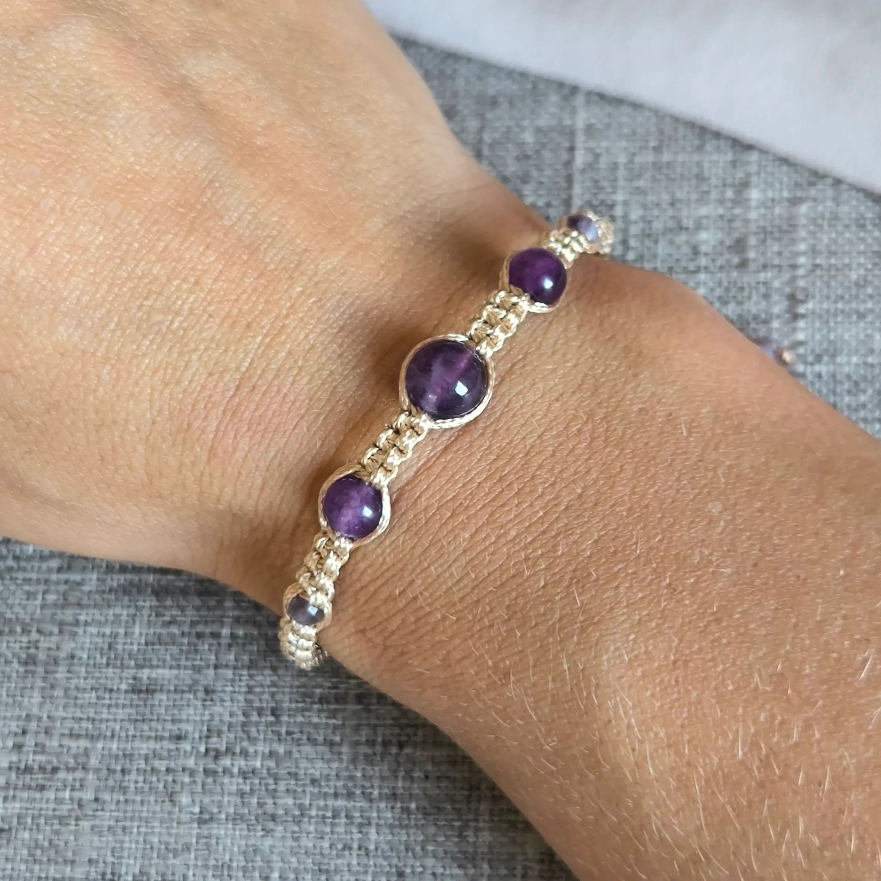 Minimalistisches Armband – Be Calm (Amethyst) – Marole