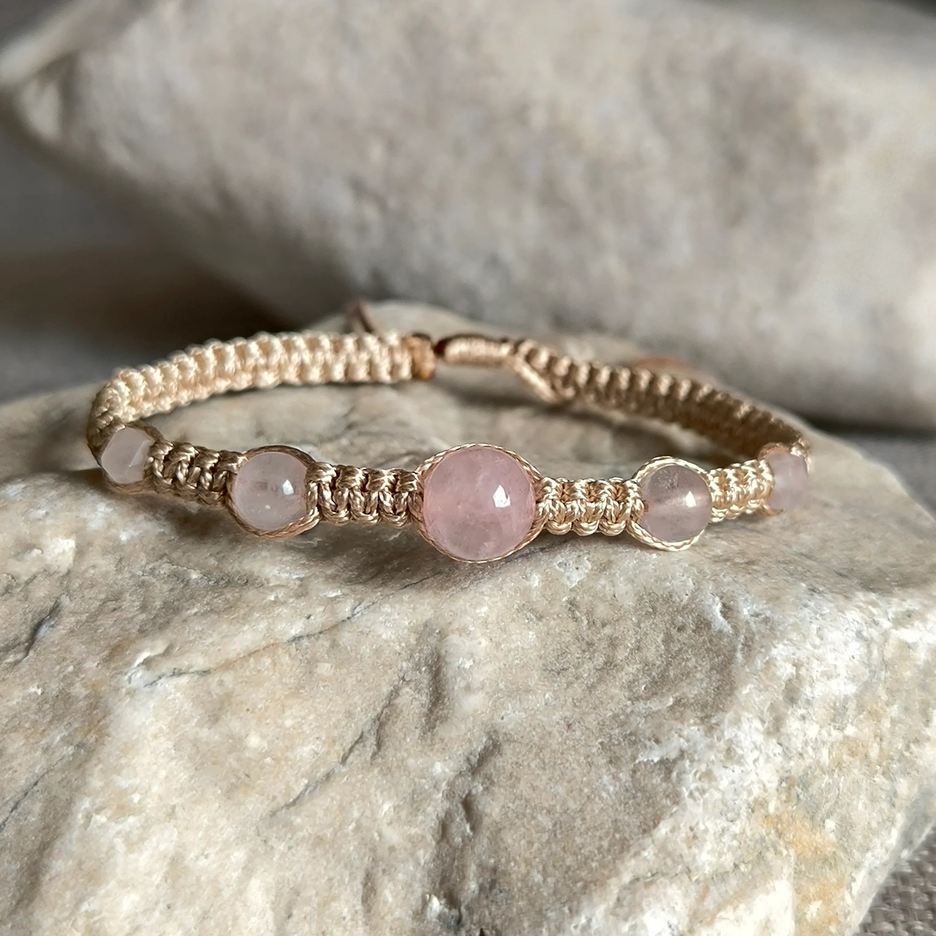 Minimalistisches Armband - You Are Loved (Ruženín) - Marole