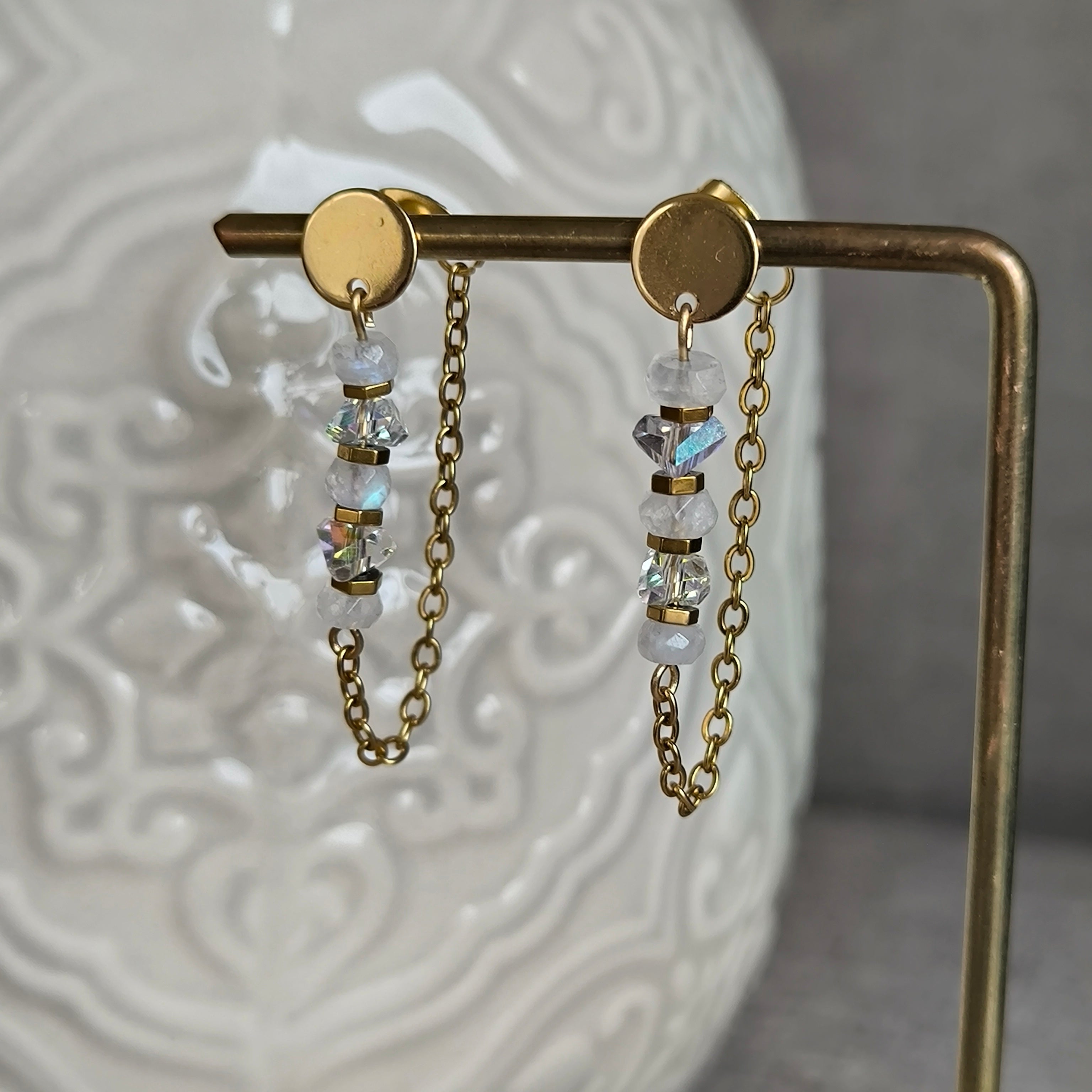 Kolczyki mineralne (kamień księżycowy) - Marole