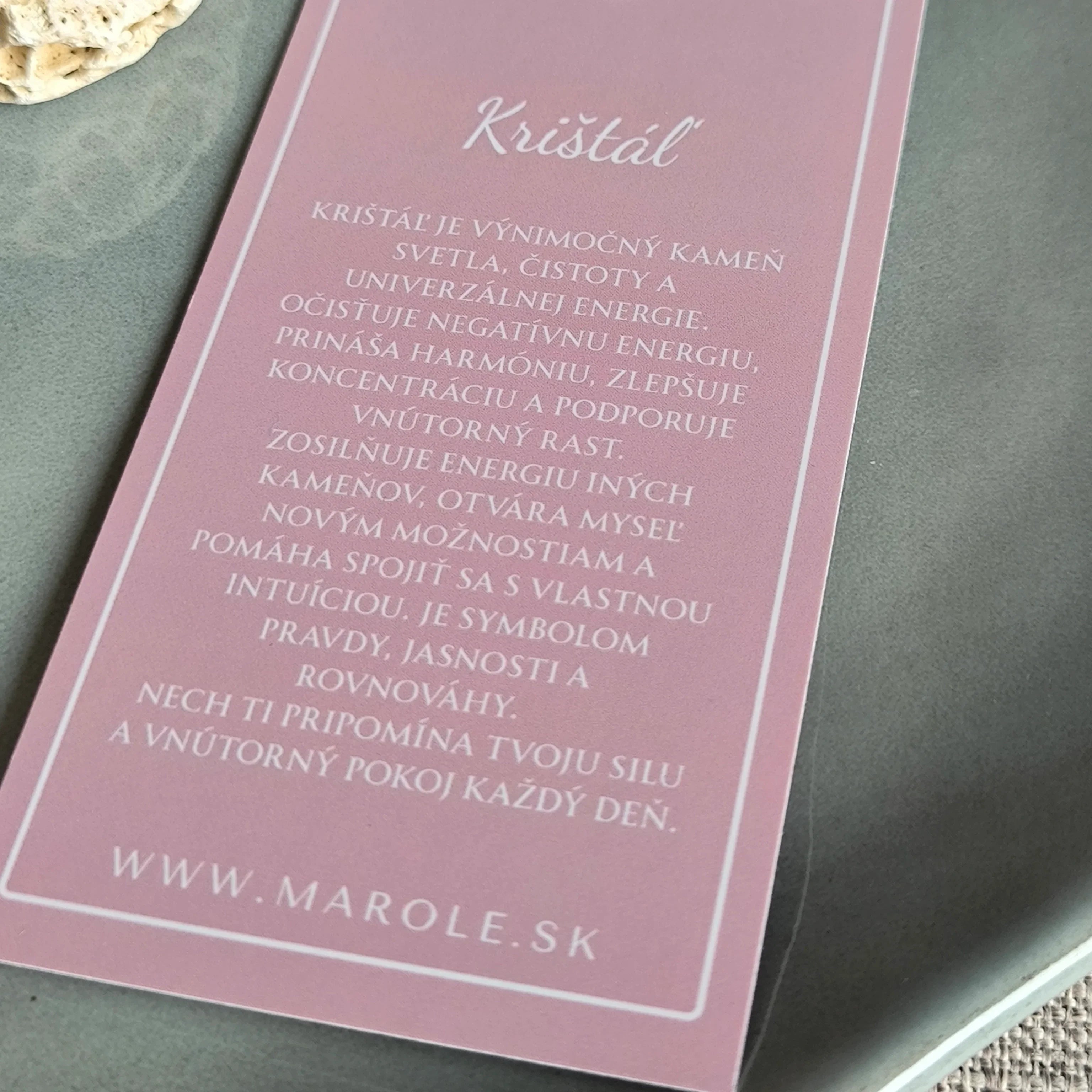 Kette mit Anhänger aus natürlichem Mineral (Kristall) - Marole