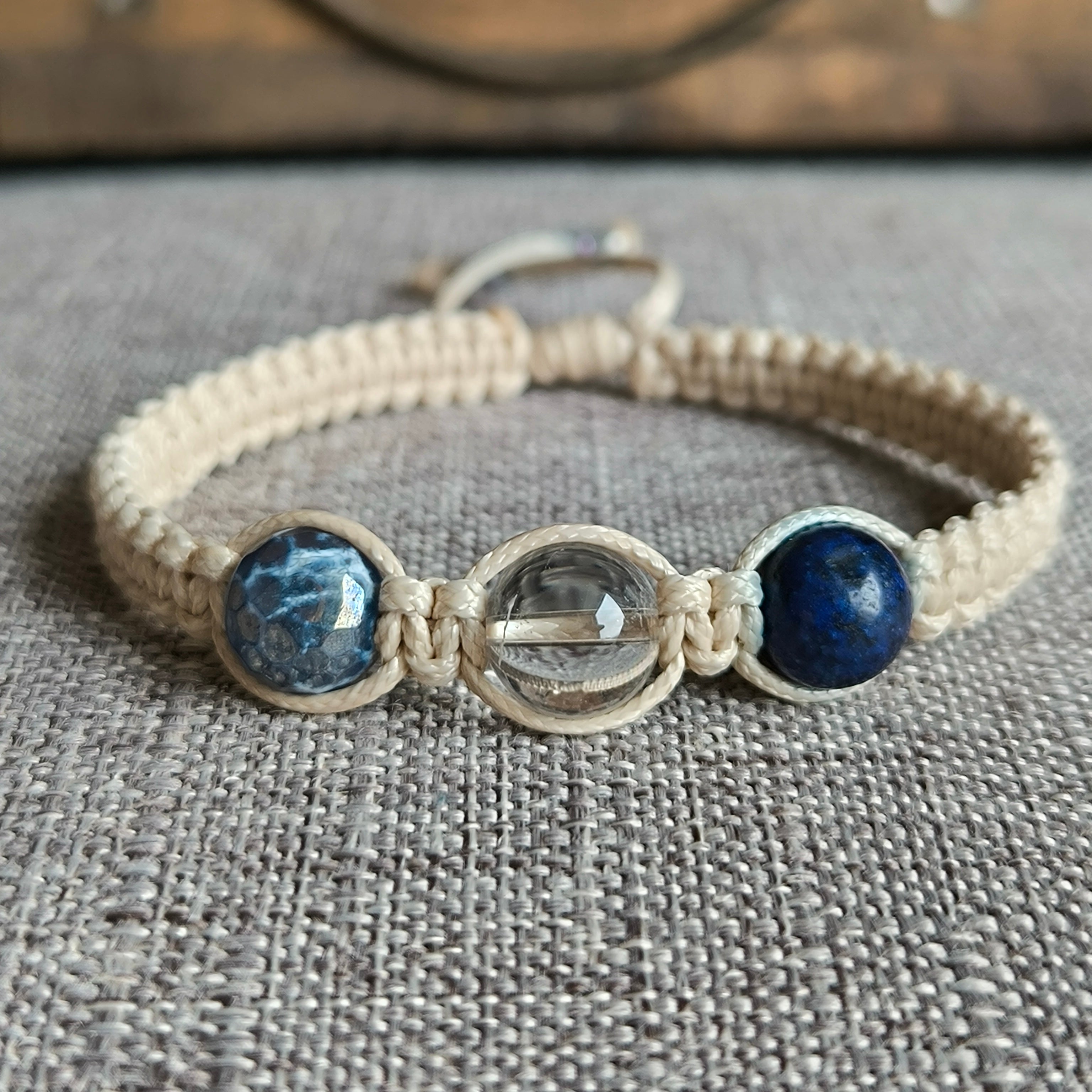 Kozorožec (Lapis Lazuli, Krištáľ, Achát)