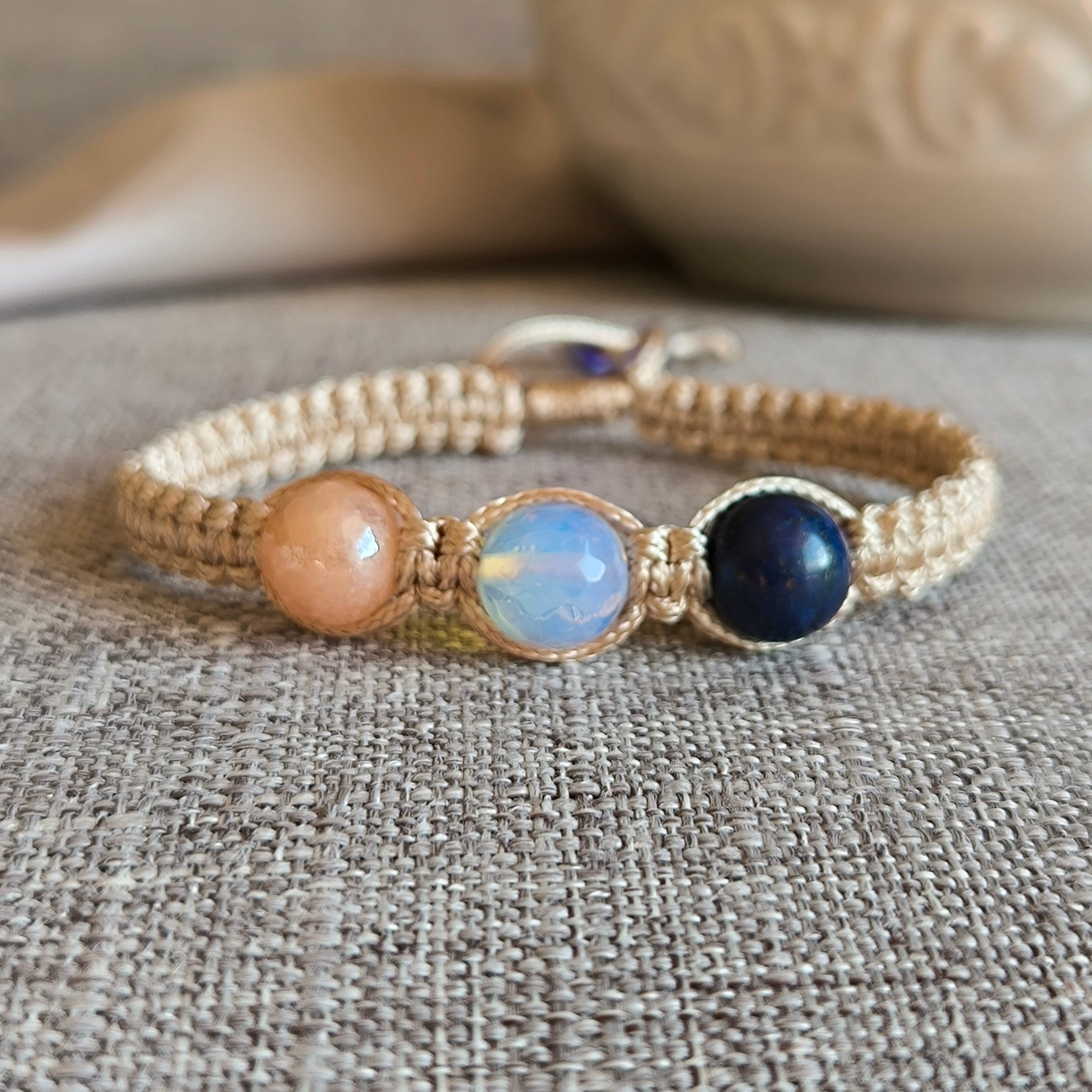 Strelec (Lapis Lazuli, Opalit, Avanturín)