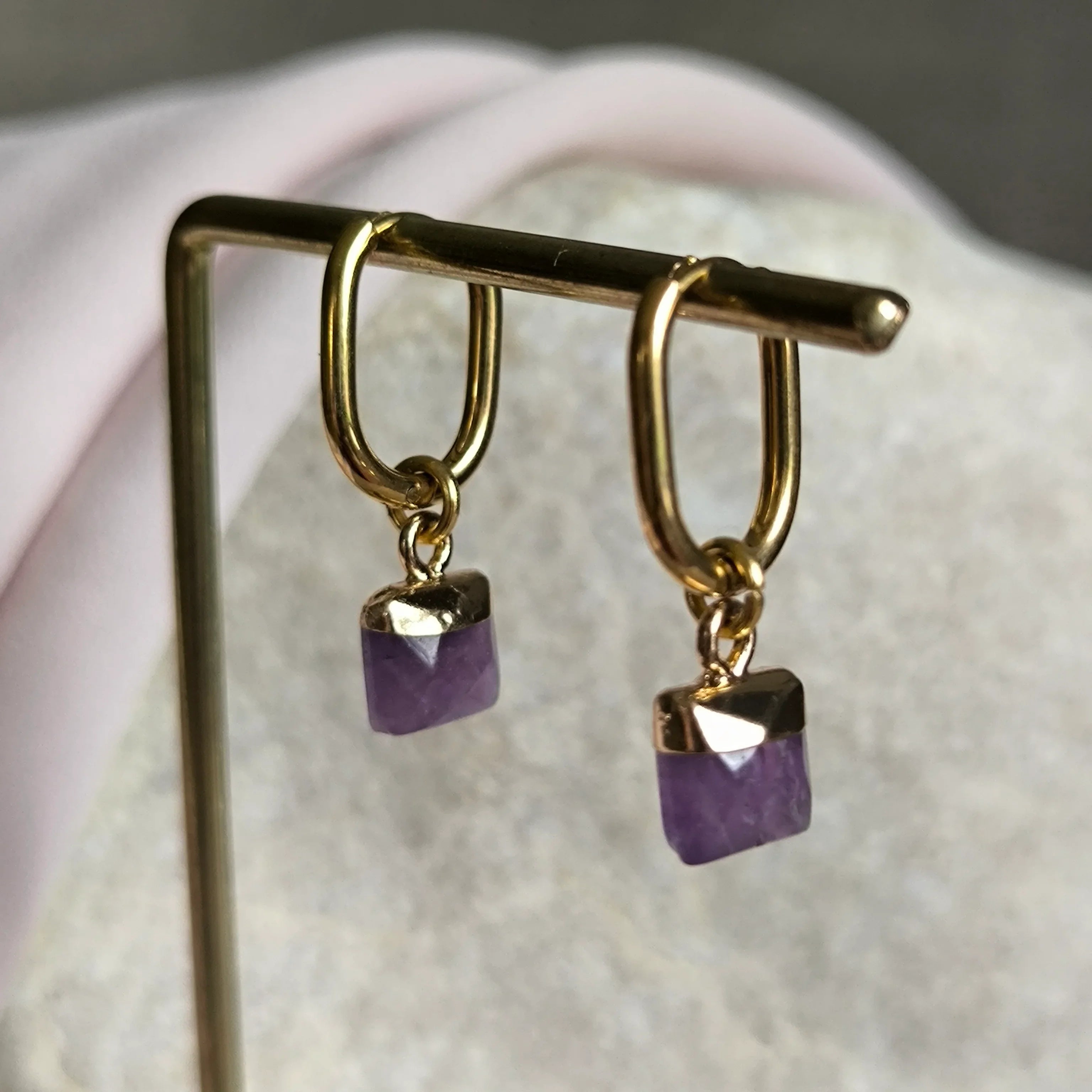 Mineral earrings (Amethyst) - Marole