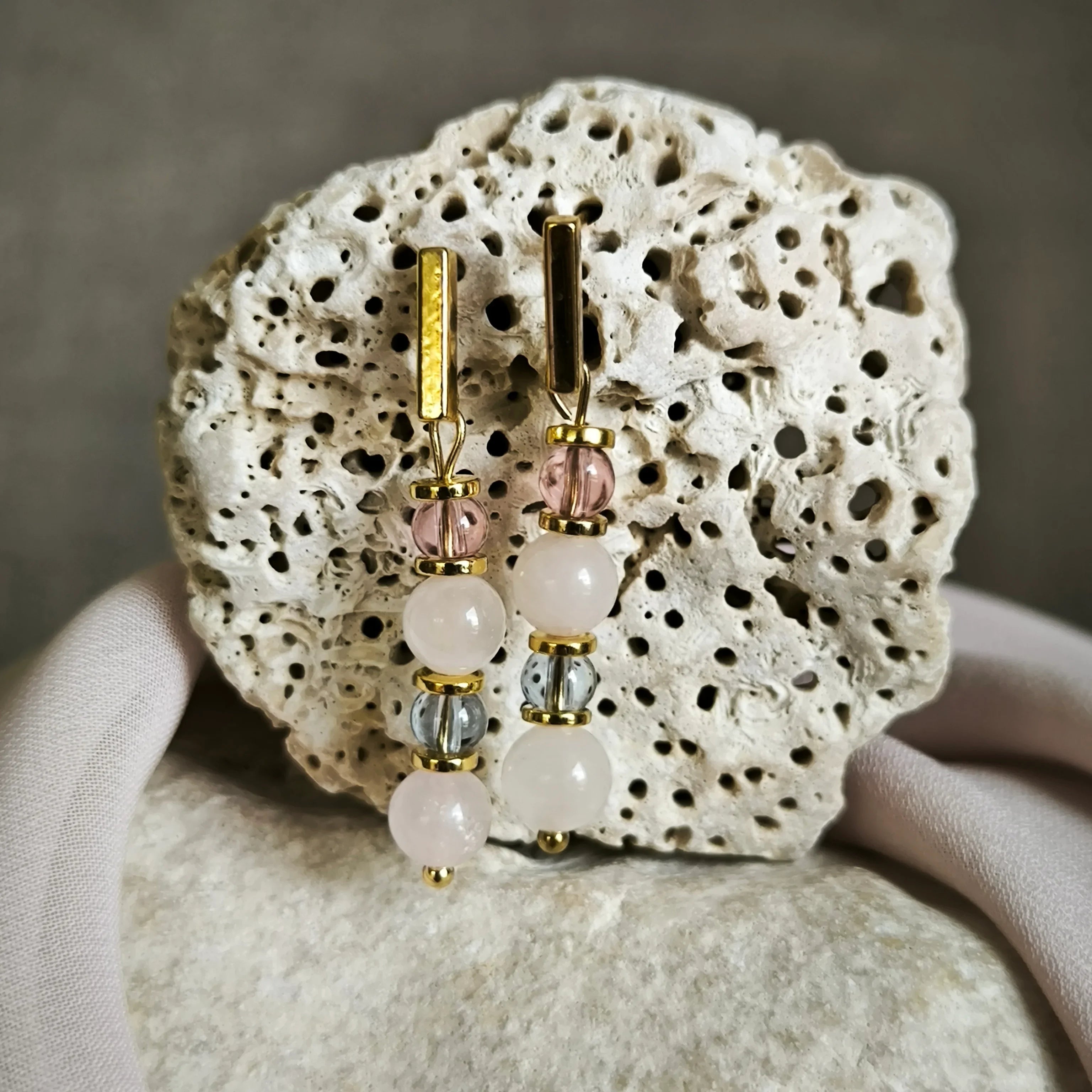 Mineral earrings (Rose quartz) - Marole