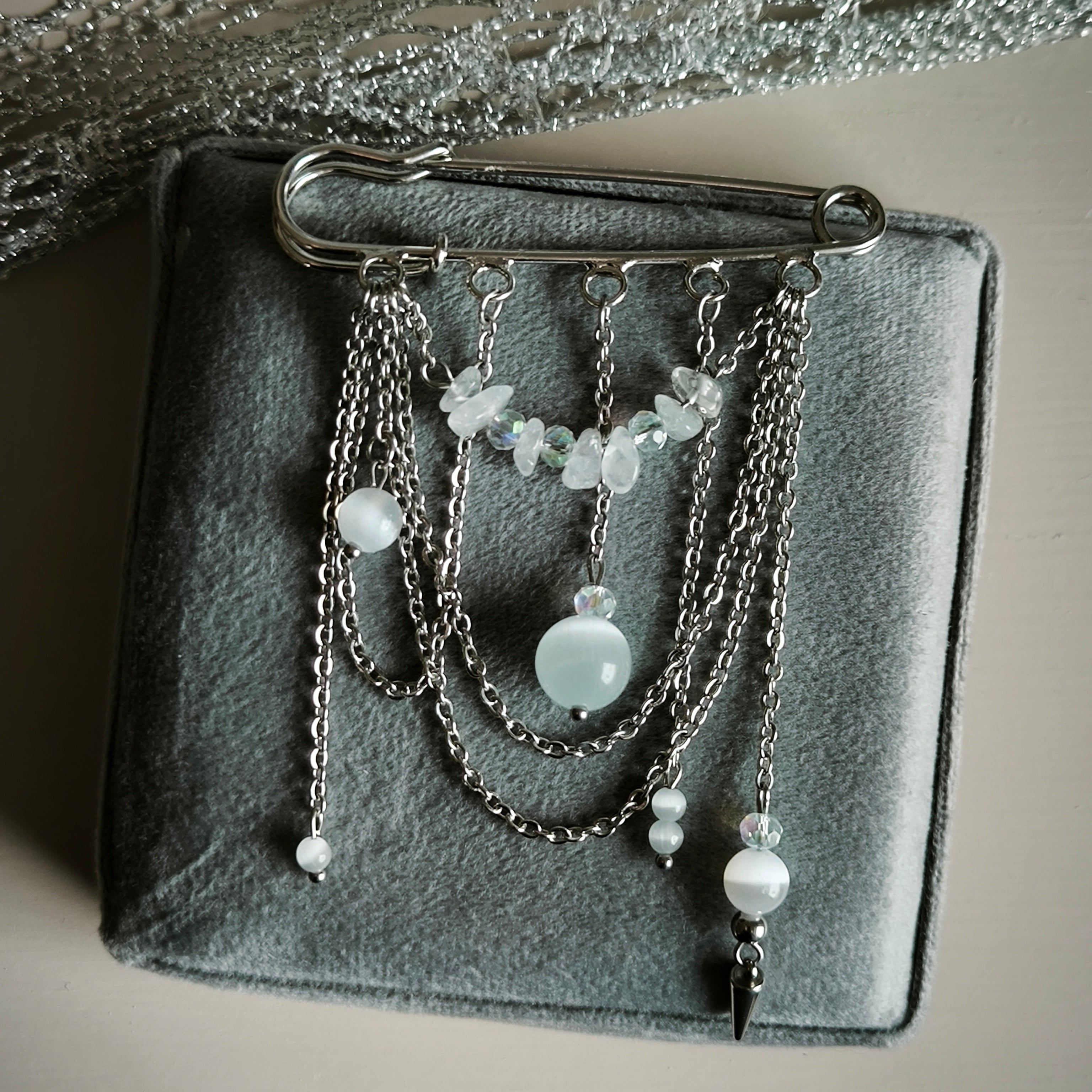 Isadora - Brooch with mineral stones (Selenite, Crystal)