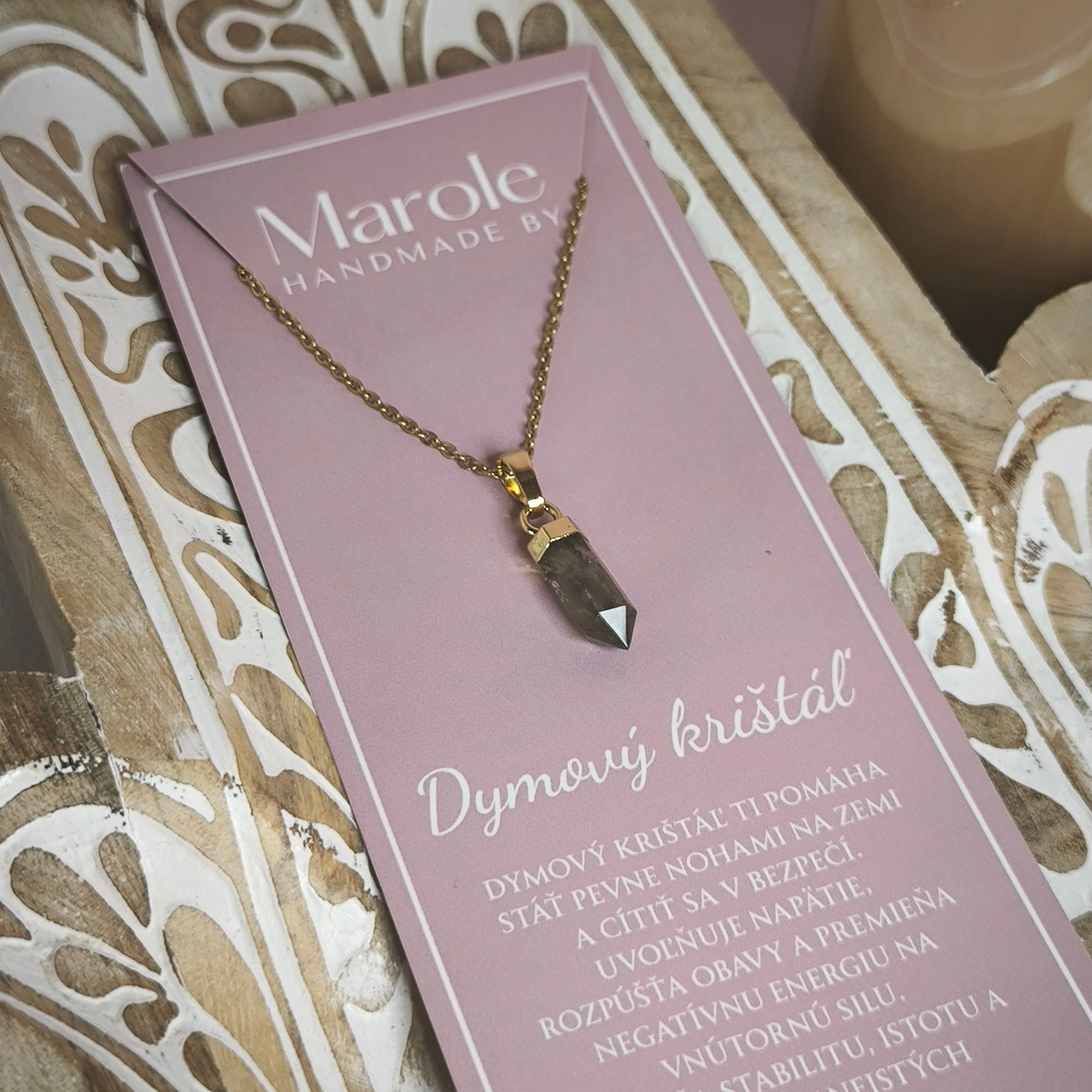 Chain with a pendant made of natural mineral (Smoky Crystal)