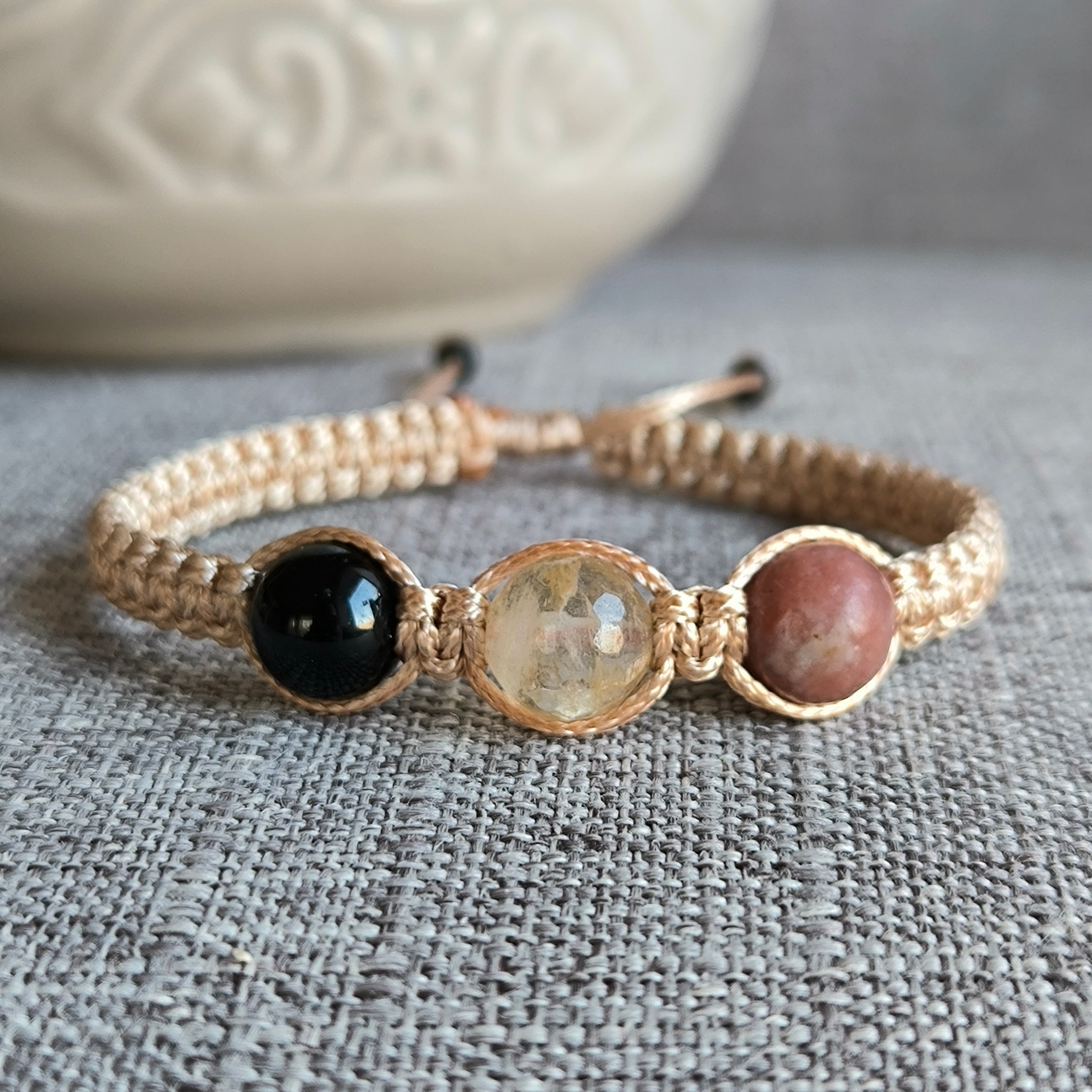 Fecioară (Turmalină, Citrină, Jasp)