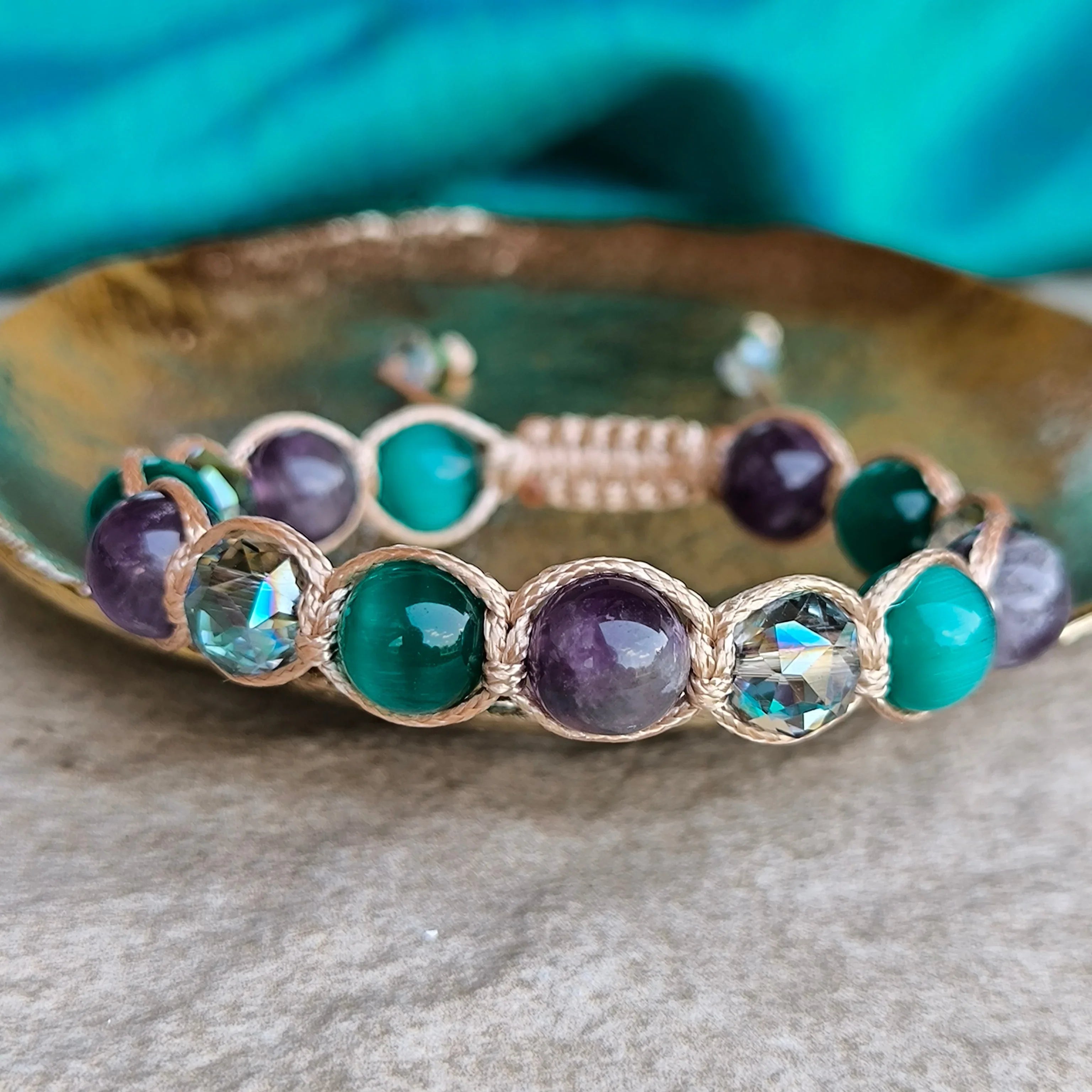 Mystic Forest – Mineralienarmband (Amethyst, Katzenauge) – Marole