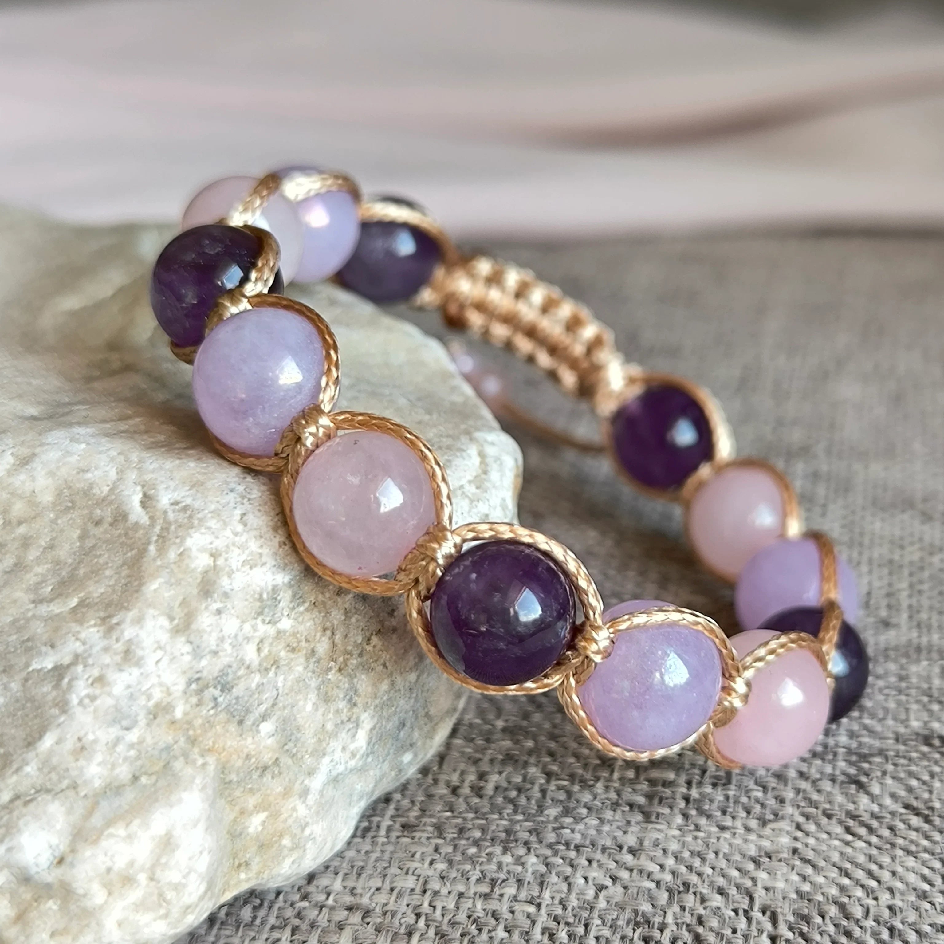 Vise Violete - Brățară Minerală (Ametist, Cuarț Roz, Angelit) - Marole